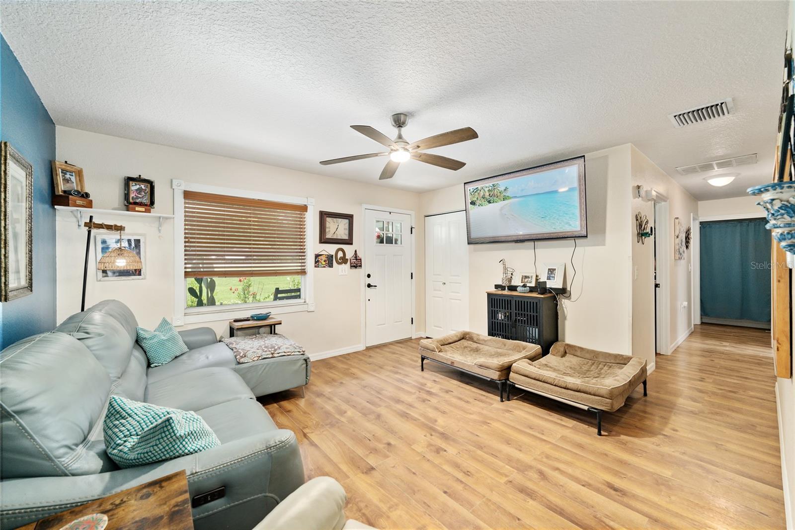 39337 N MEYERS RD, LADY LAKE, FL, 32159