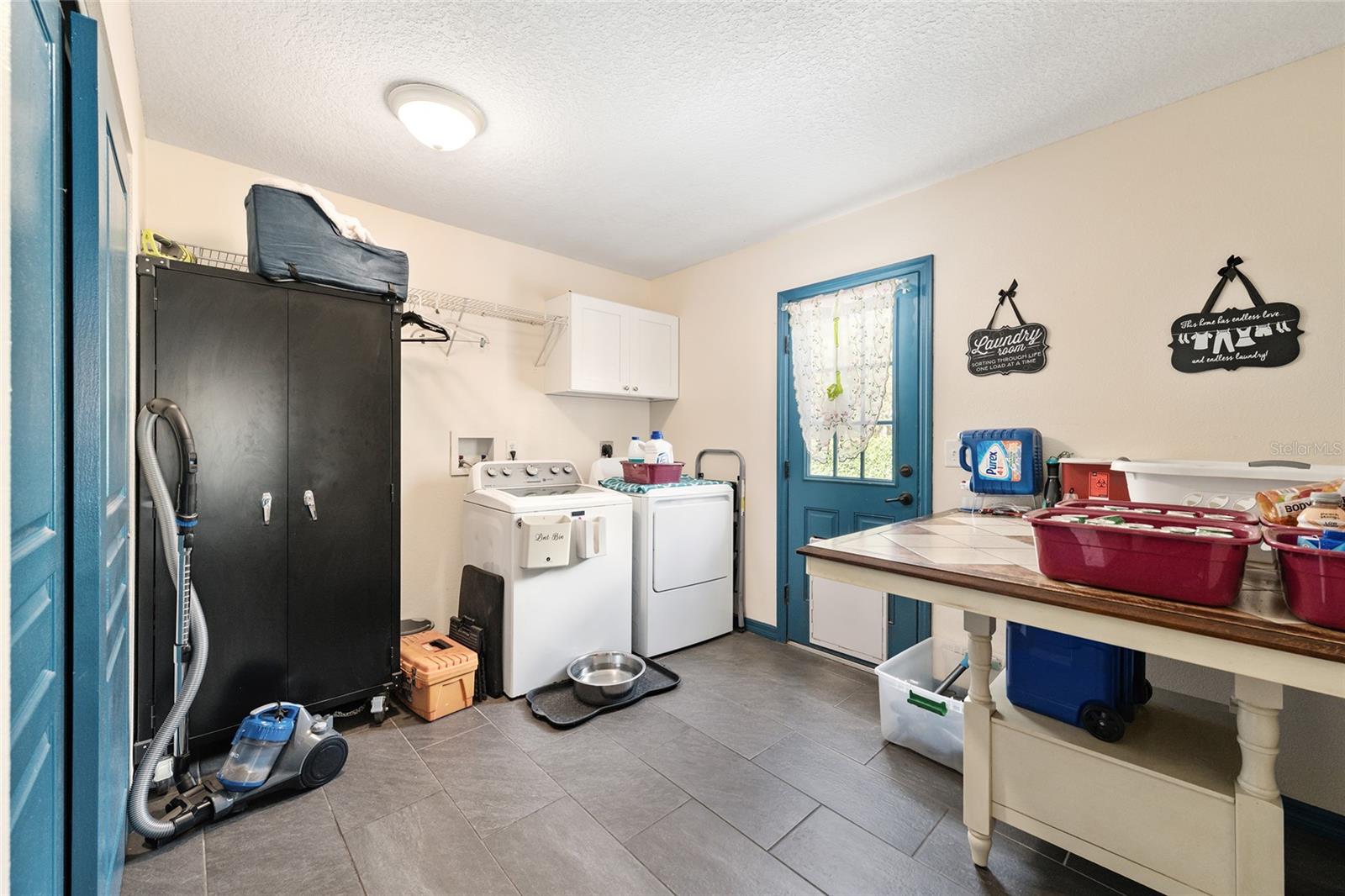 39337 N MEYERS RD, LADY LAKE, FL, 32159