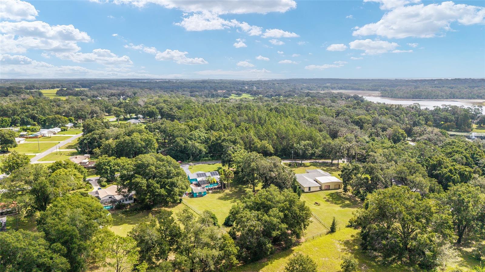 39337 N MEYERS RD, LADY LAKE, FL, 32159