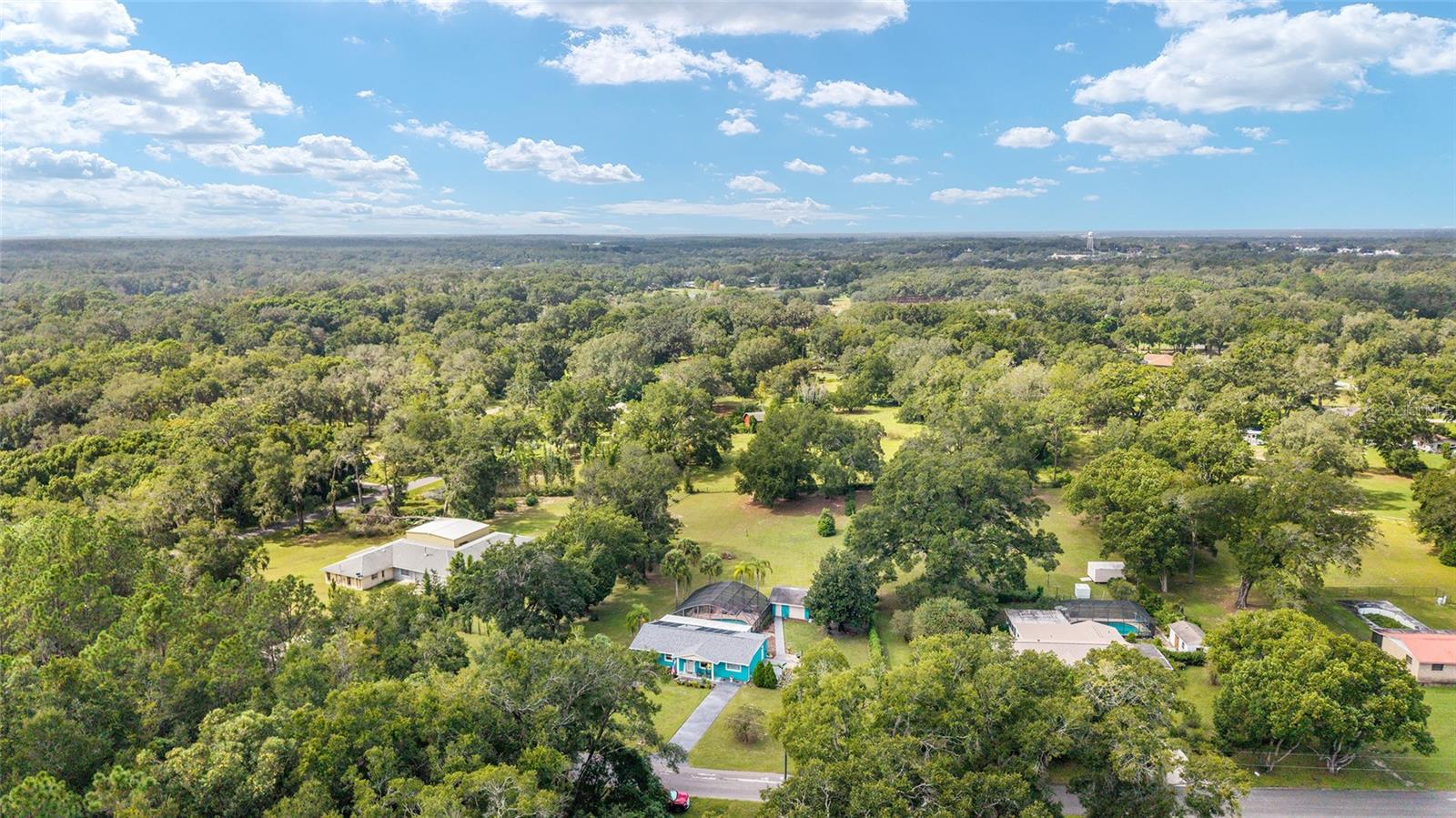 39337 N MEYERS RD, LADY LAKE, FL, 32159