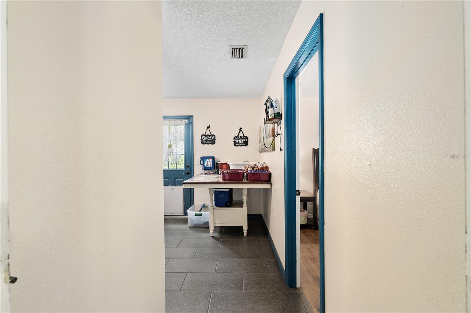 39337 N MEYERS RD, LADY LAKE, FL, 32159