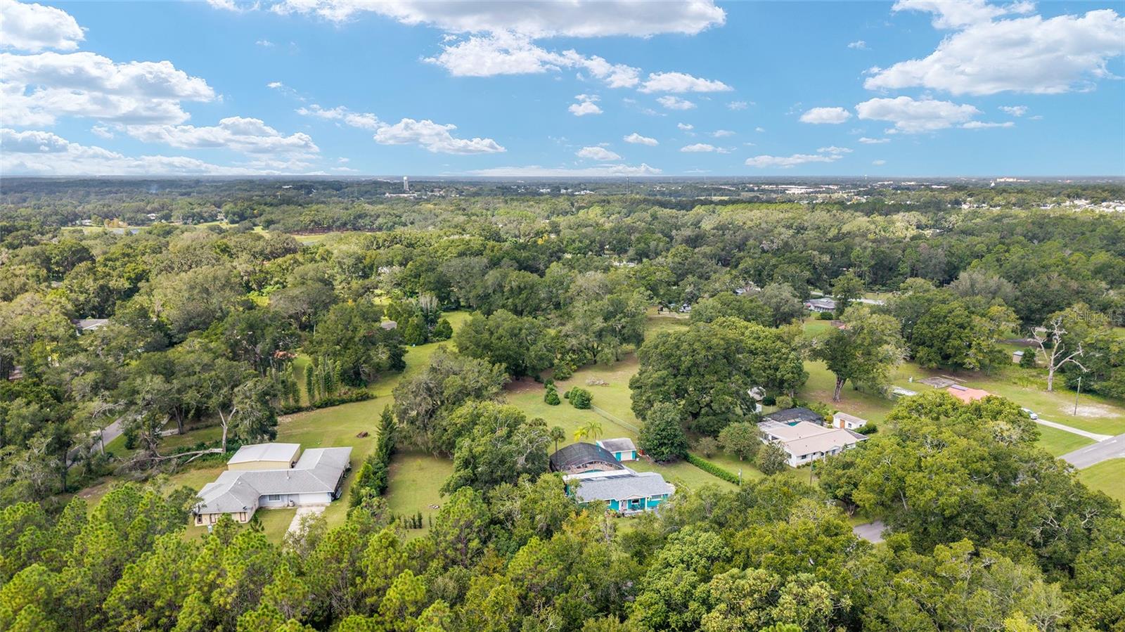 39337 N MEYERS RD, LADY LAKE, FL, 32159