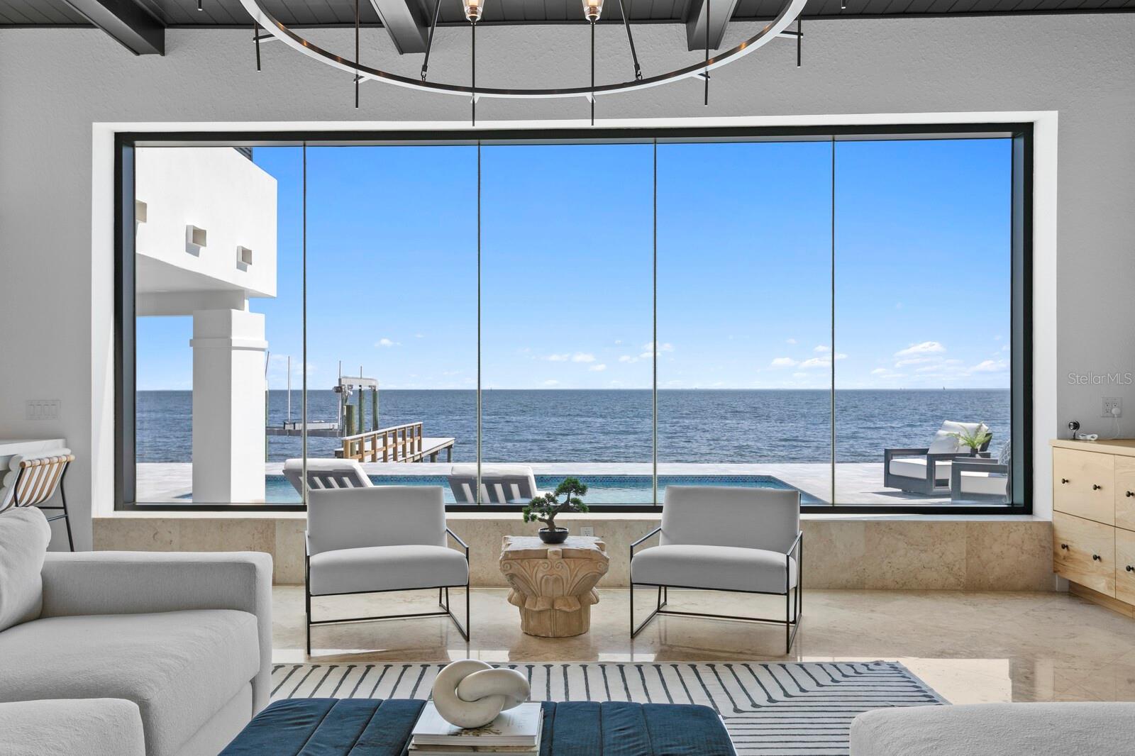 TB8435895 Property Photo