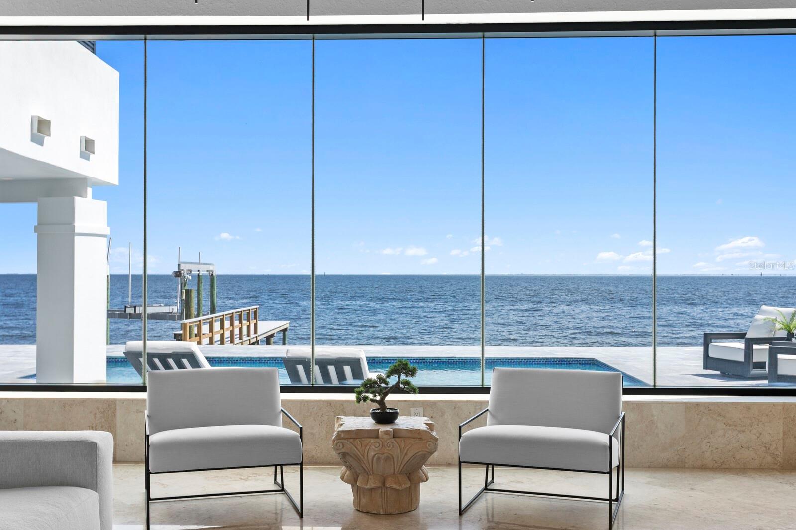 TB8435895 Property Photo