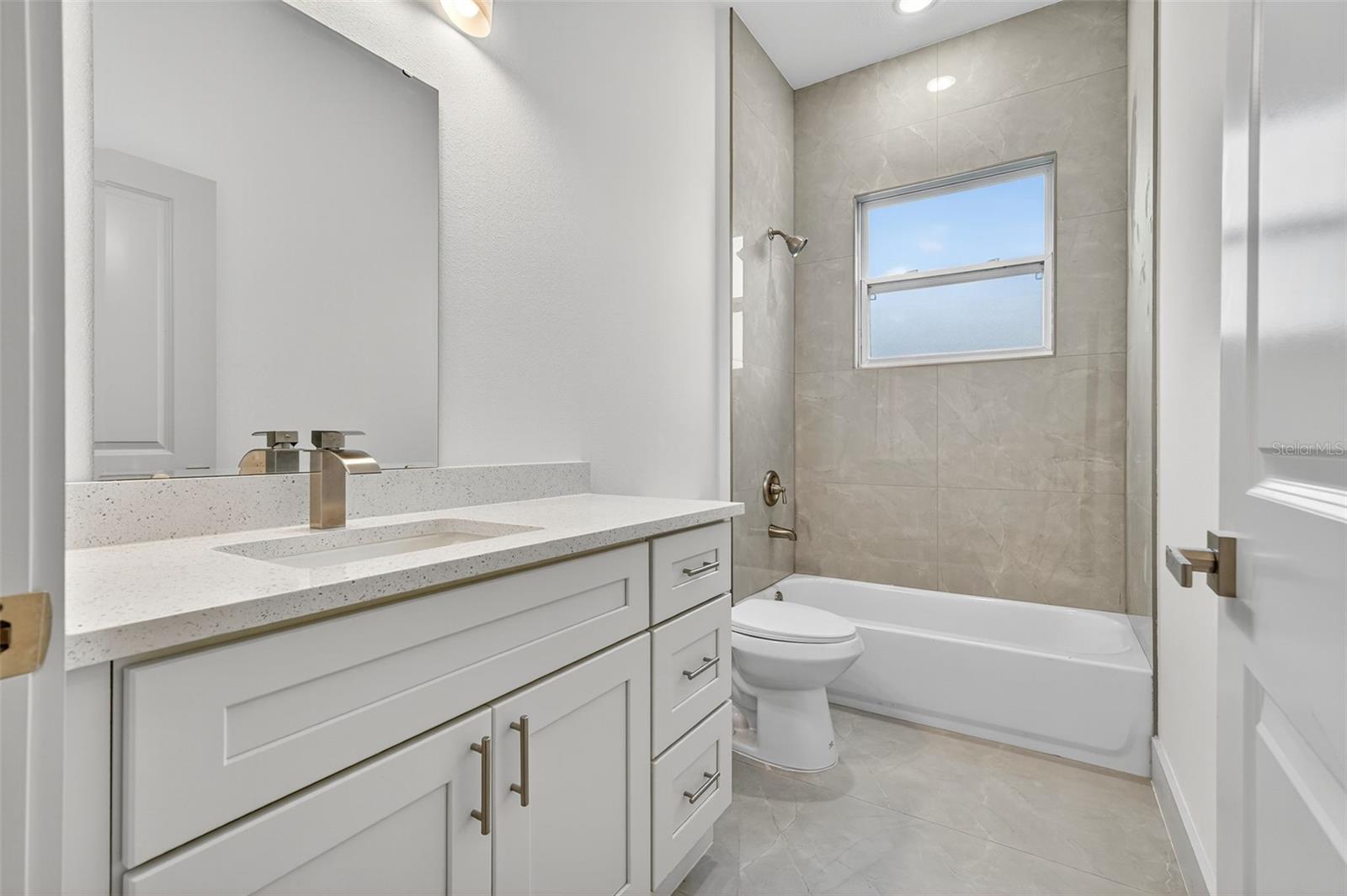 2453 YALTA TER, NORTH PORT, FL, 34286