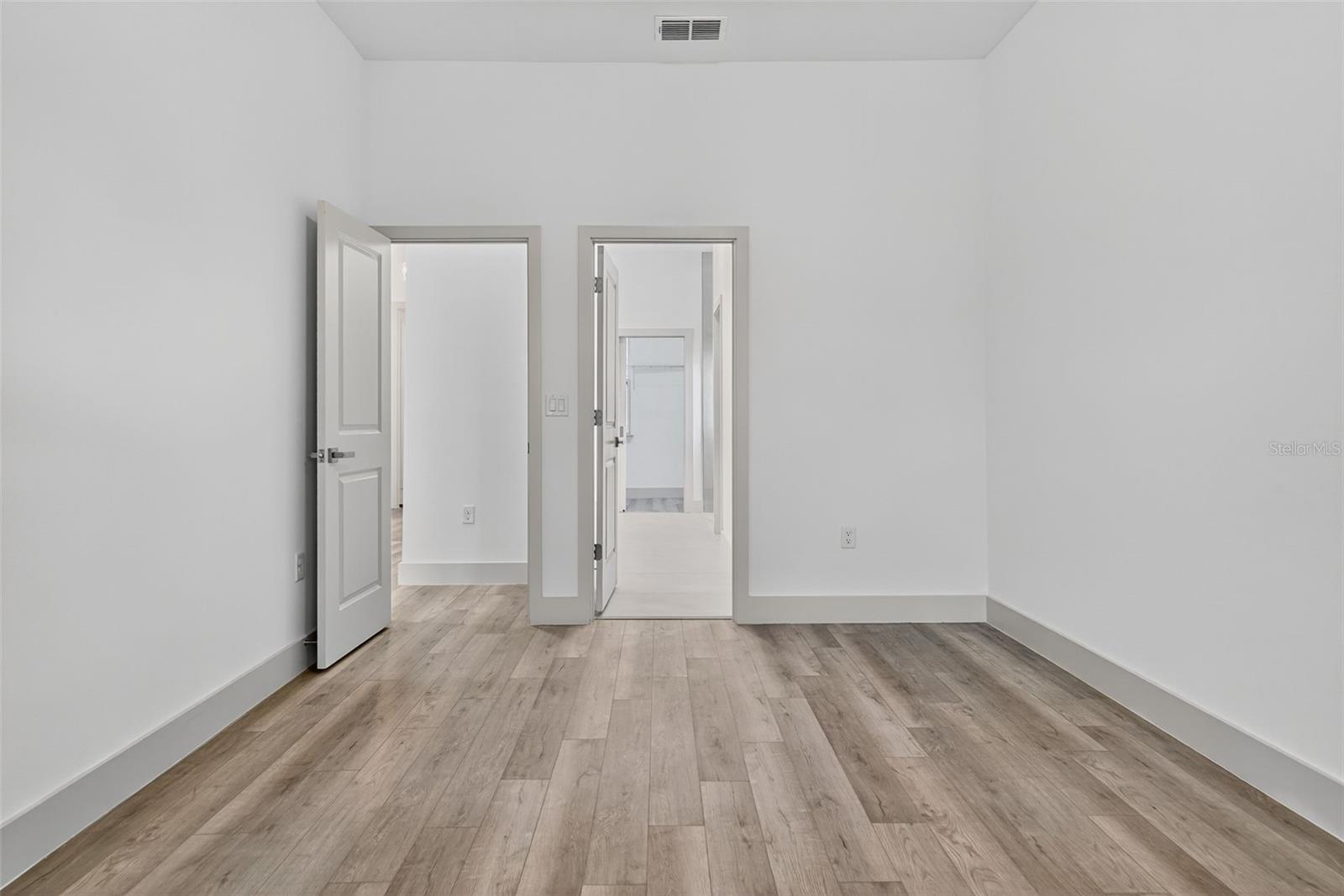 2453 YALTA TER, NORTH PORT, FL, 34286