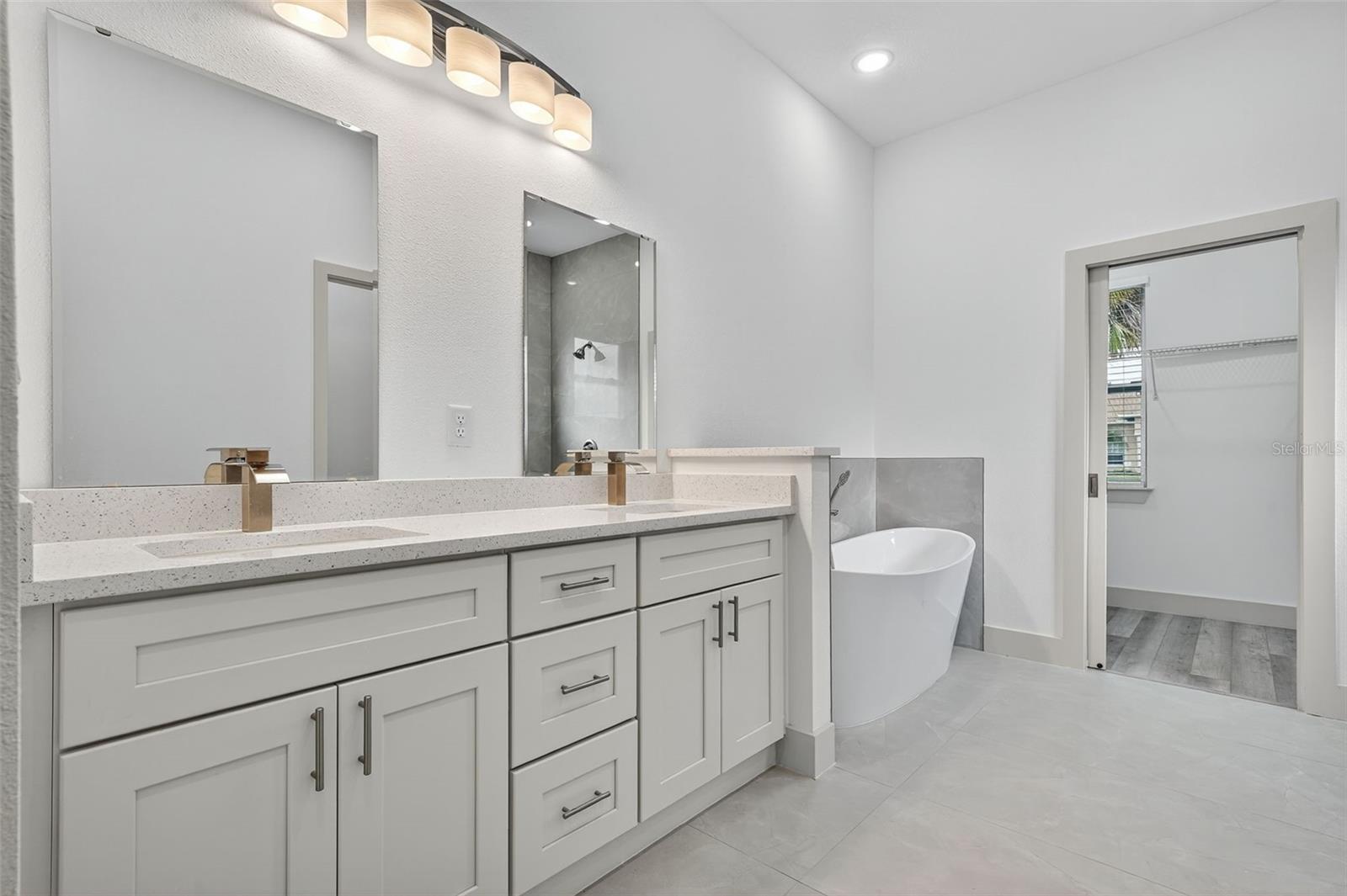 2453 YALTA TER, NORTH PORT, FL, 34286