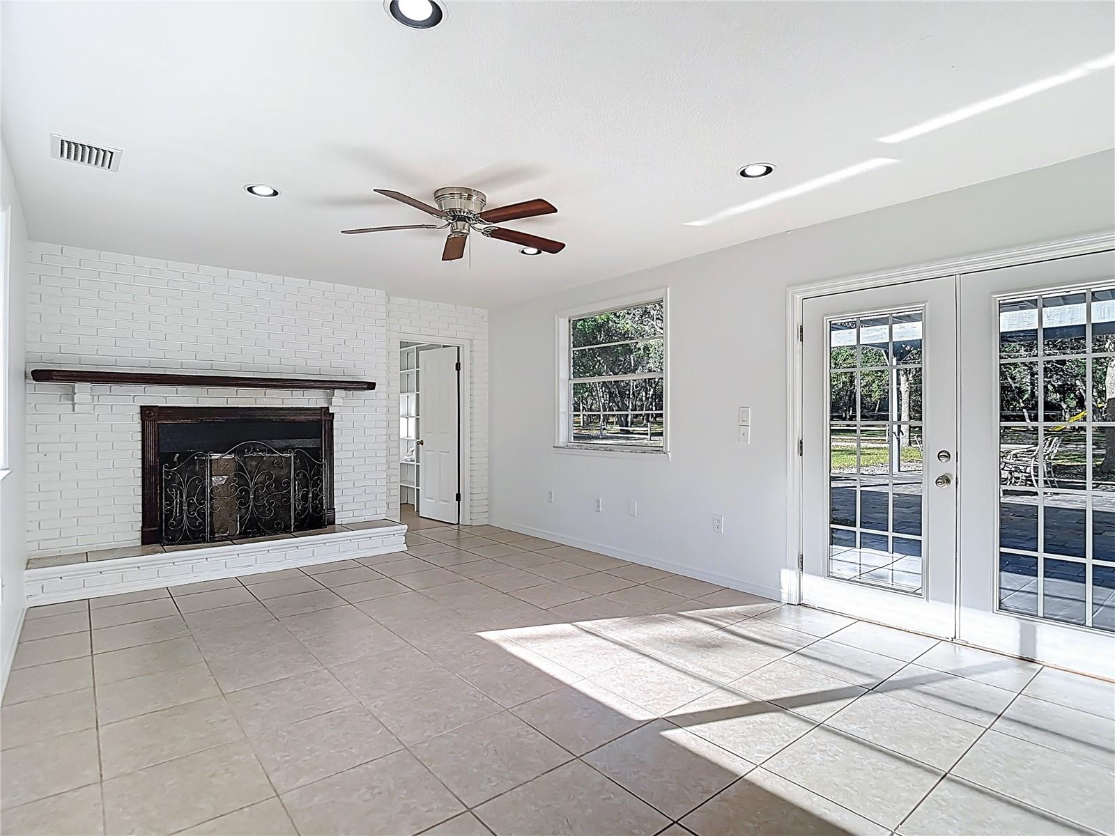 5200 W HOLIDAY ST, HOMOSASSA, FL, 34446