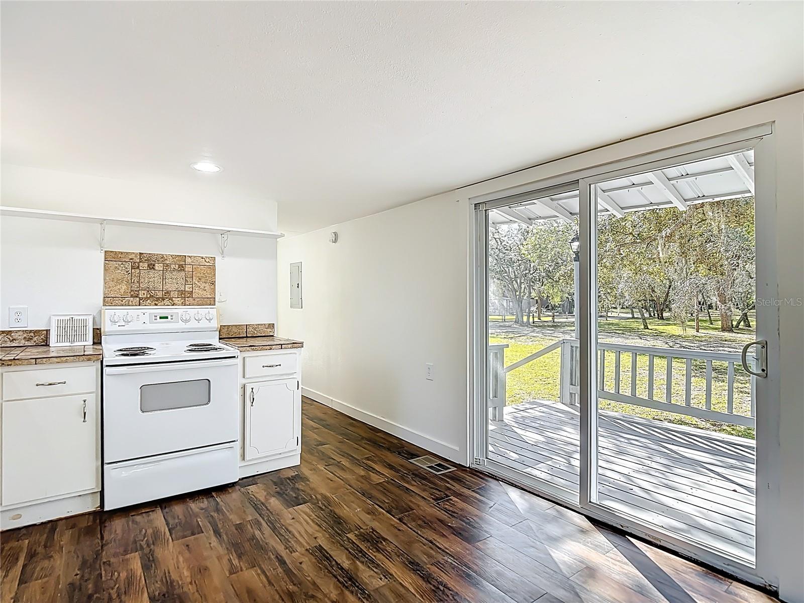 5200 W HOLIDAY ST, HOMOSASSA, FL, 34446