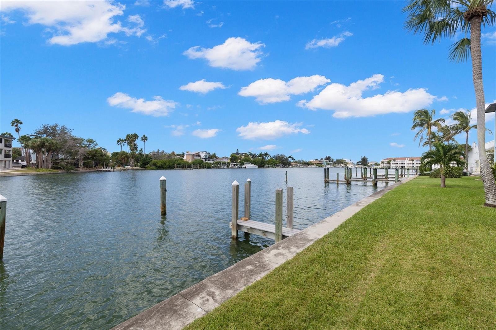 12000 CAPRI CIR S #28, TREASURE ISLAND, FL, 33706