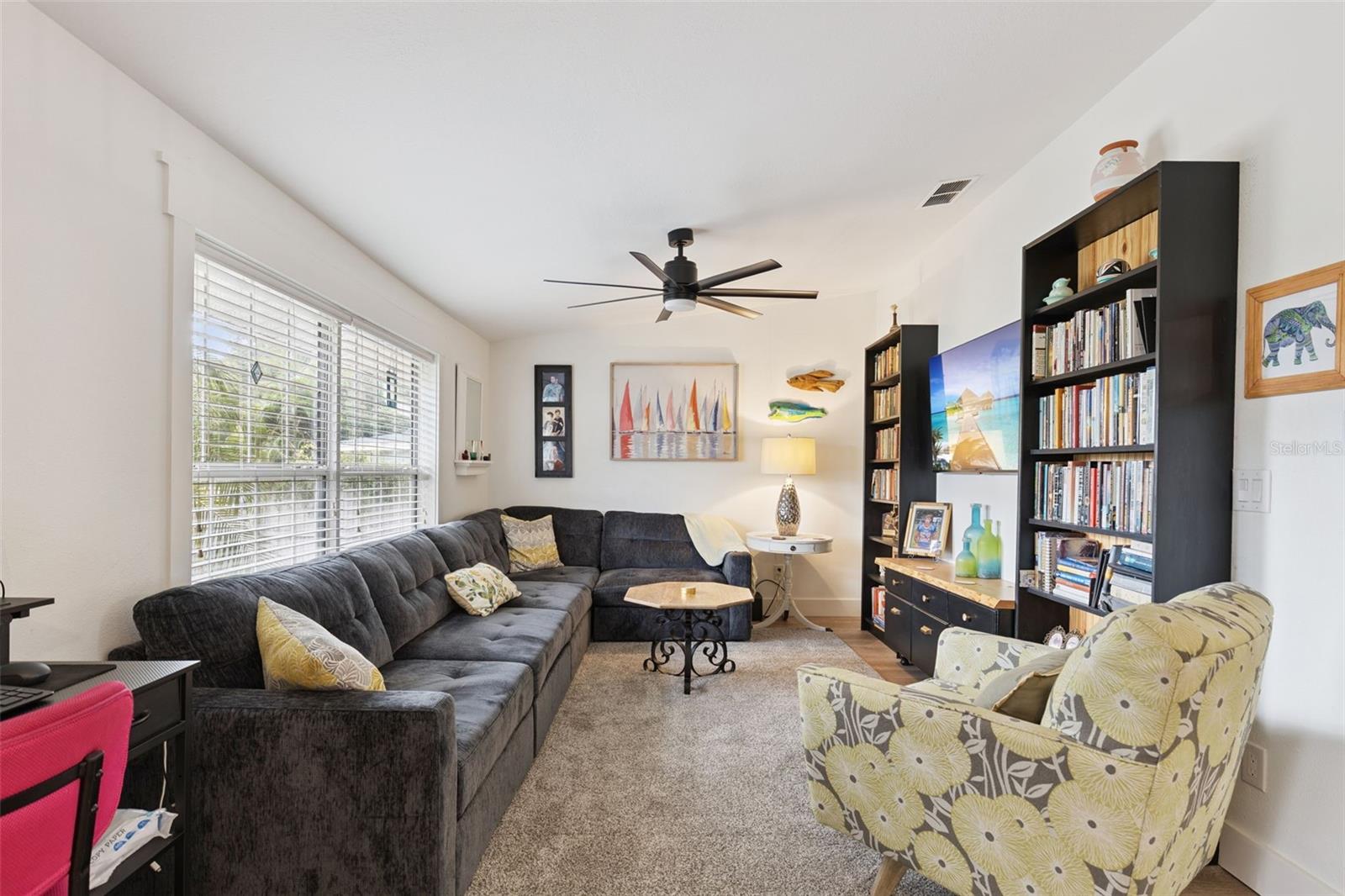 1011 LIBERTY AVE, MOUNT DORA, FL, 32757