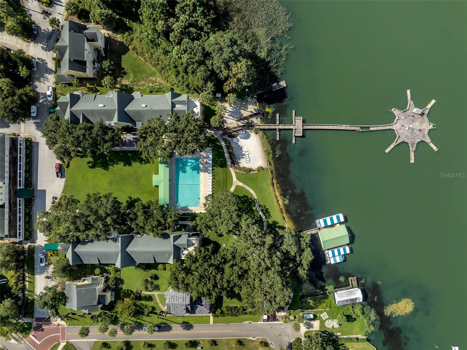 1011 LIBERTY AVE, MOUNT DORA, FL, 32757