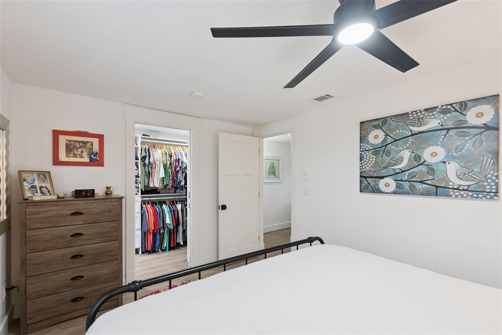 1011 LIBERTY AVE, MOUNT DORA, FL, 32757