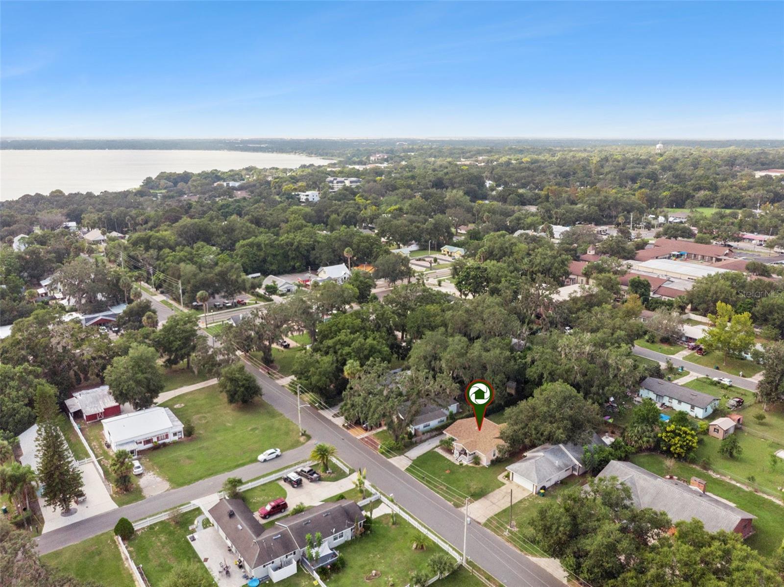 1011 LIBERTY AVE, MOUNT DORA, FL, 32757