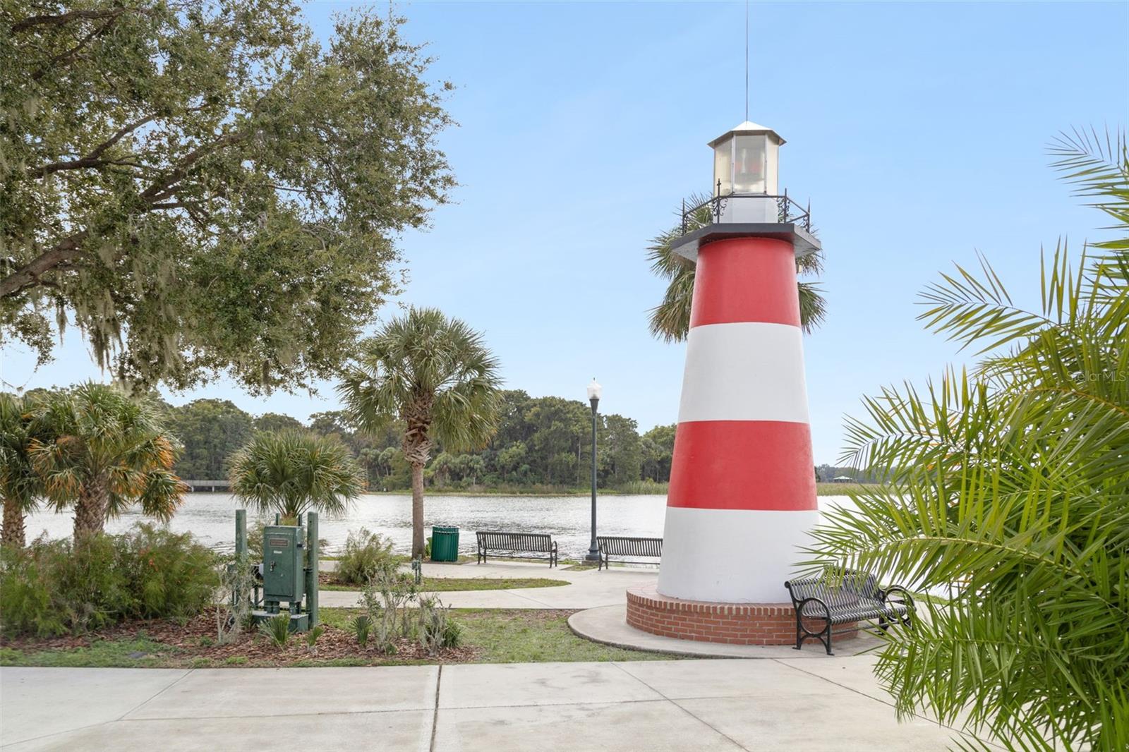 1011 LIBERTY AVE, MOUNT DORA, FL, 32757