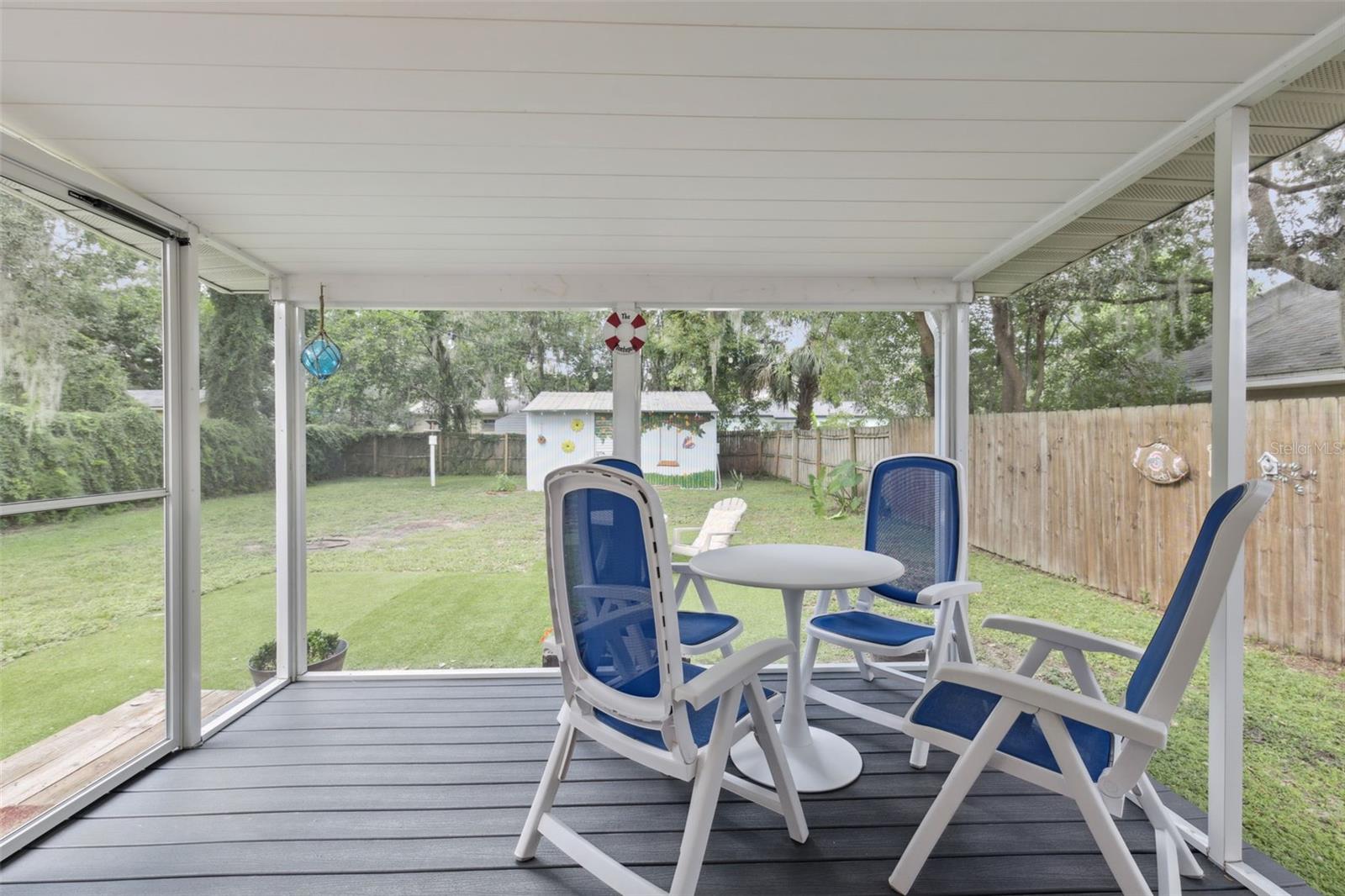 1011 LIBERTY AVE, MOUNT DORA, FL, 32757