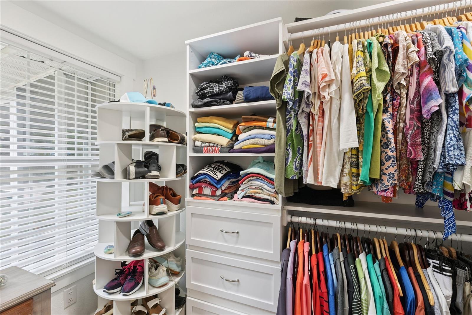 1011 LIBERTY AVE, MOUNT DORA, FL, 32757