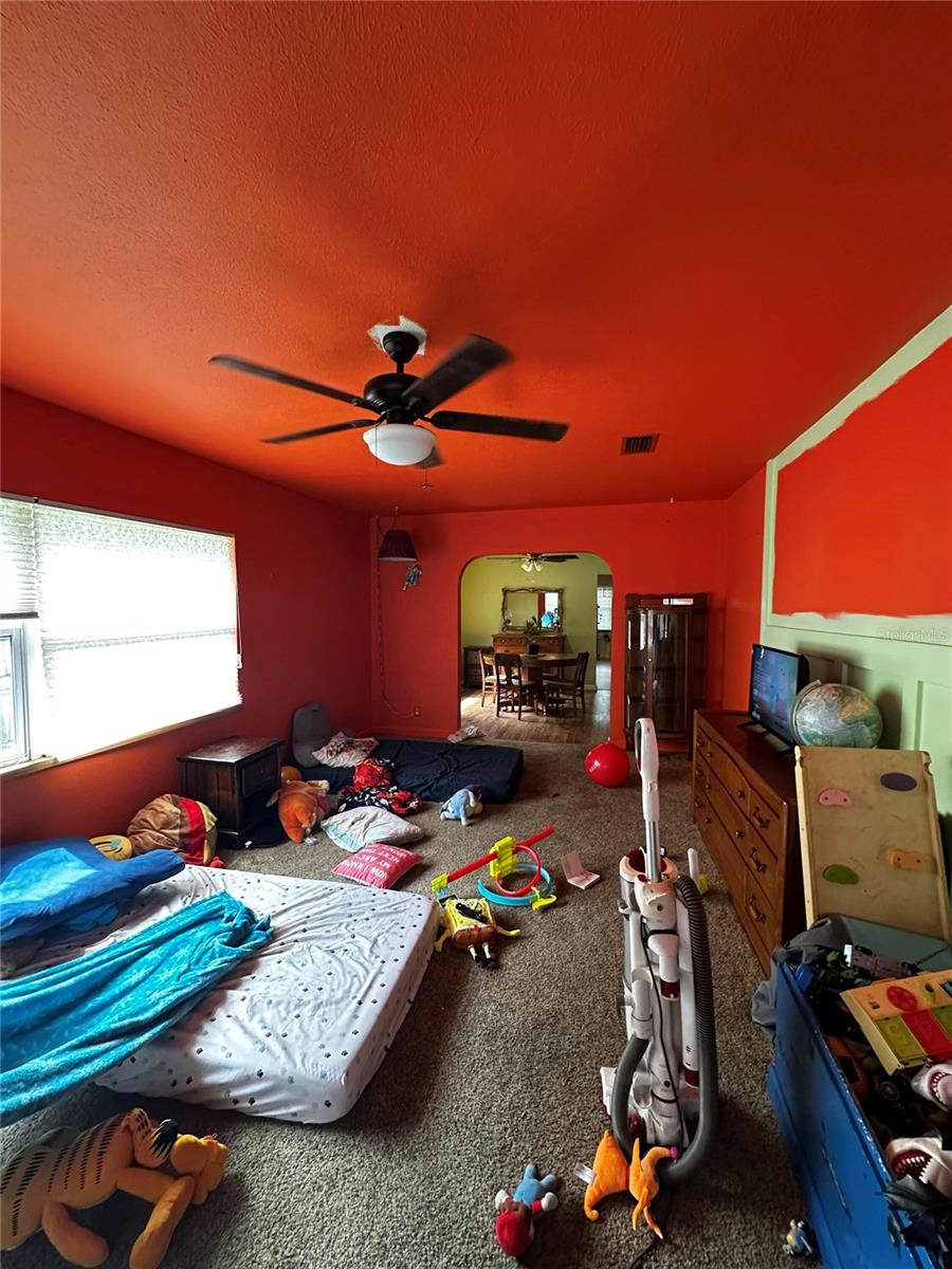 1109 N BURTON ST, PLANT CITY, FL, 33563