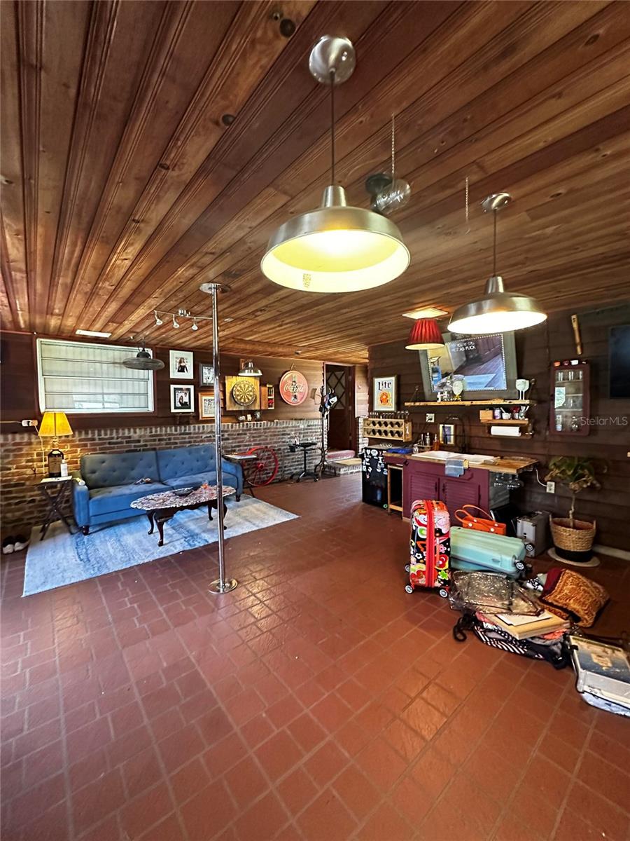 1109 N BURTON ST, PLANT CITY, FL, 33563