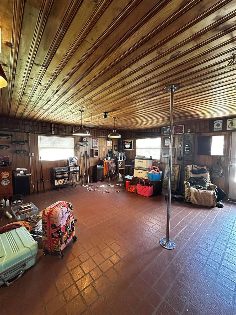 1109 N BURTON ST, PLANT CITY, FL, 33563