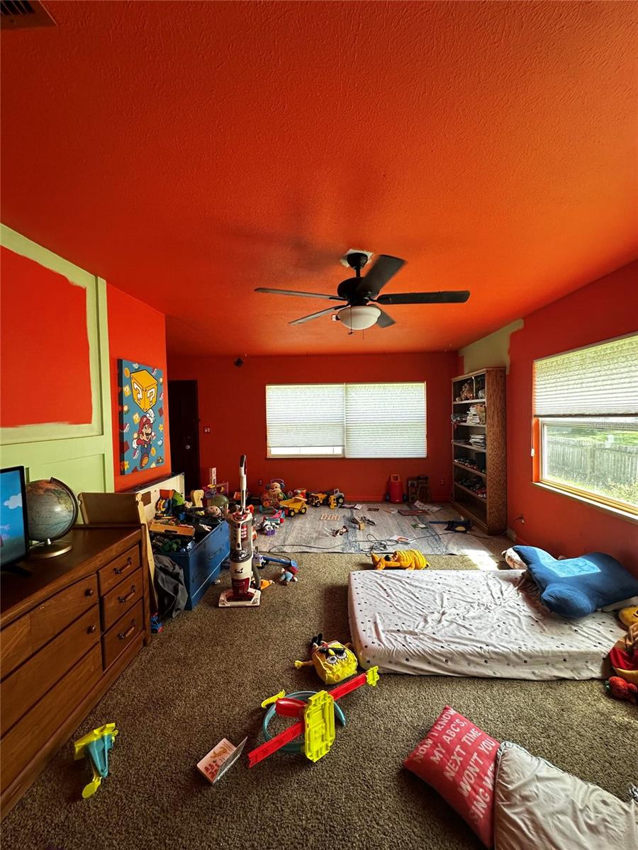 1109 N BURTON ST, PLANT CITY, FL, 33563