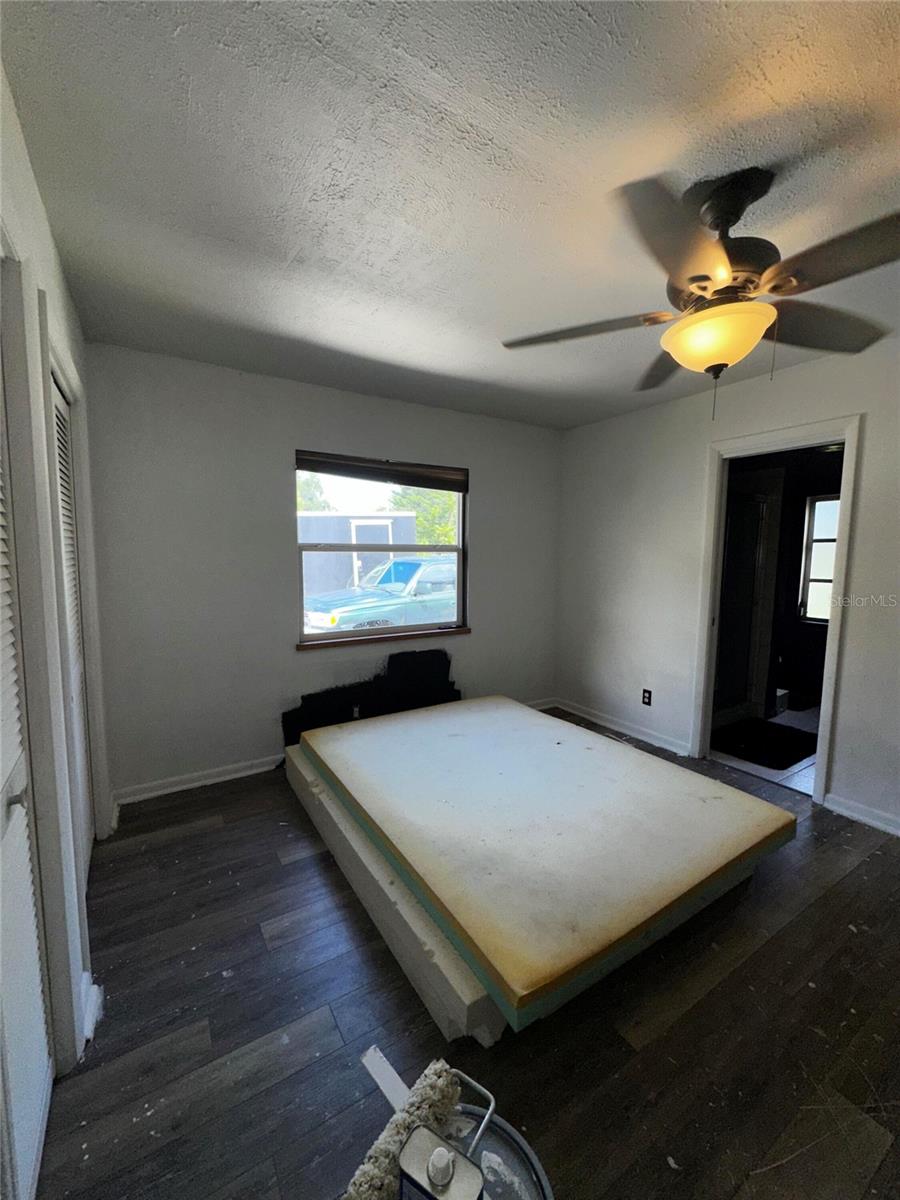 1109 N BURTON ST, PLANT CITY, FL, 33563