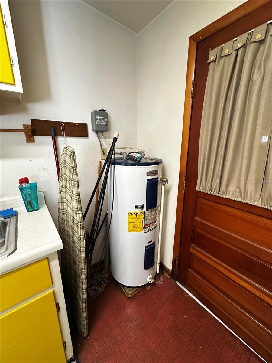 1109 N BURTON ST, PLANT CITY, FL, 33563