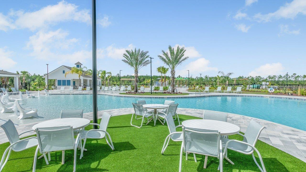 147 GREENWOOD DR, PALM COAST, FL, 32137