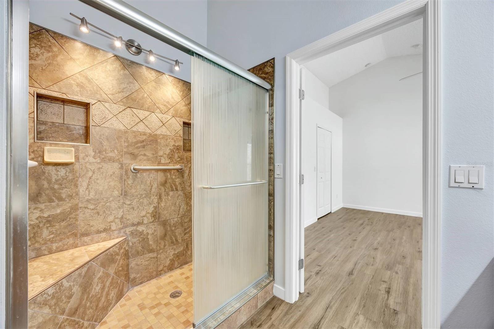 17205 DEER RUN DR, ORLANDO, FL, 32820