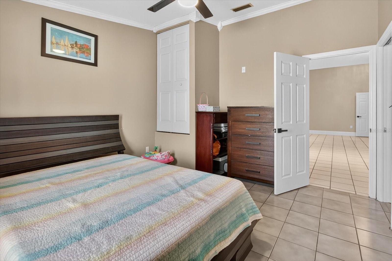 3238 CULLENDALE DR, TAMPA, FL, 33618