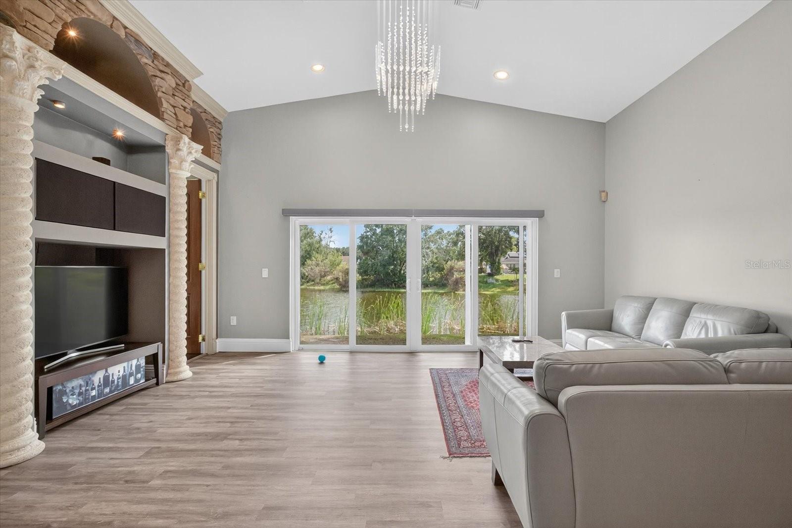 3238 CULLENDALE DR, TAMPA, FL, 33618