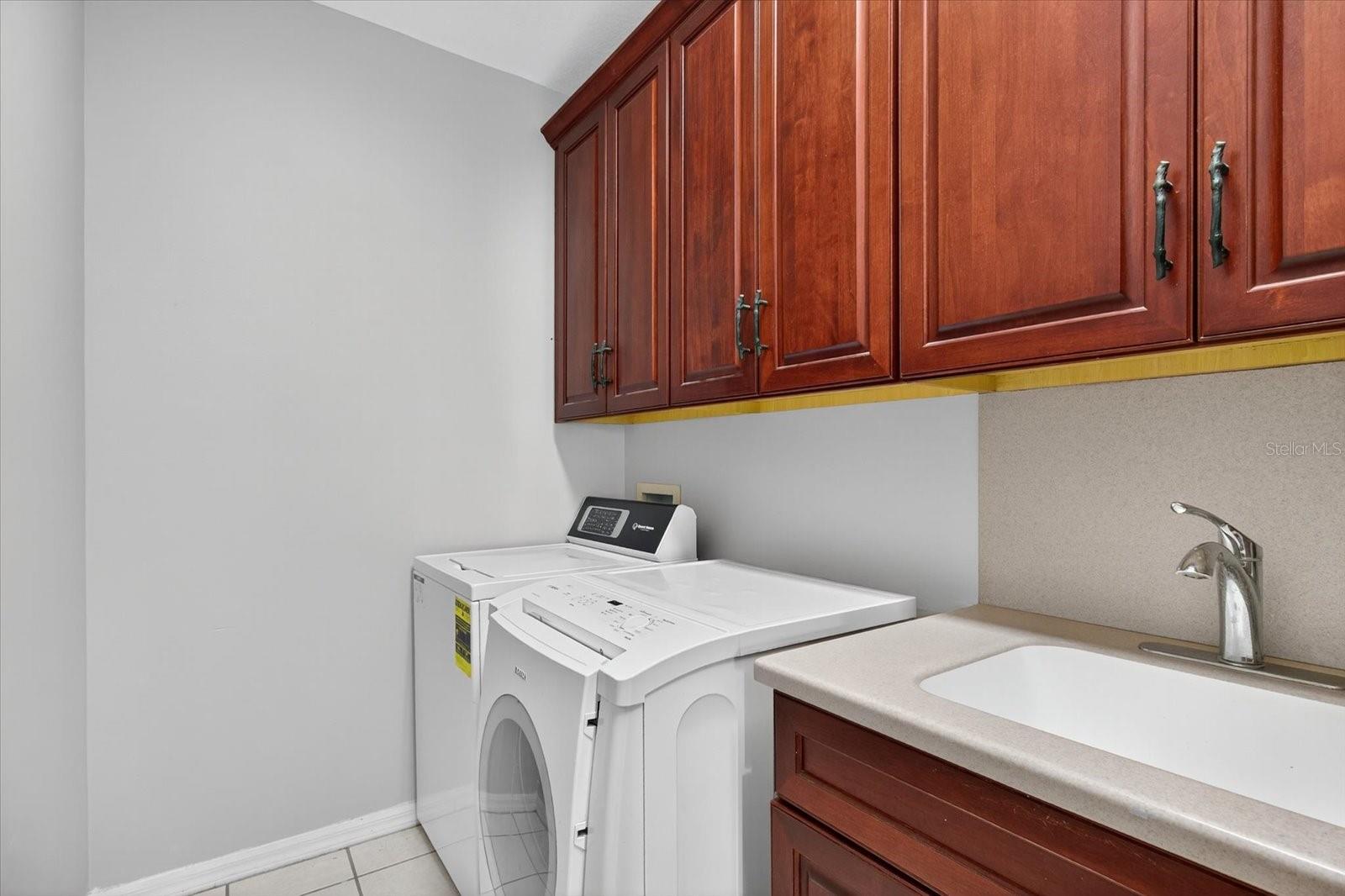 3238 CULLENDALE DR, TAMPA, FL, 33618