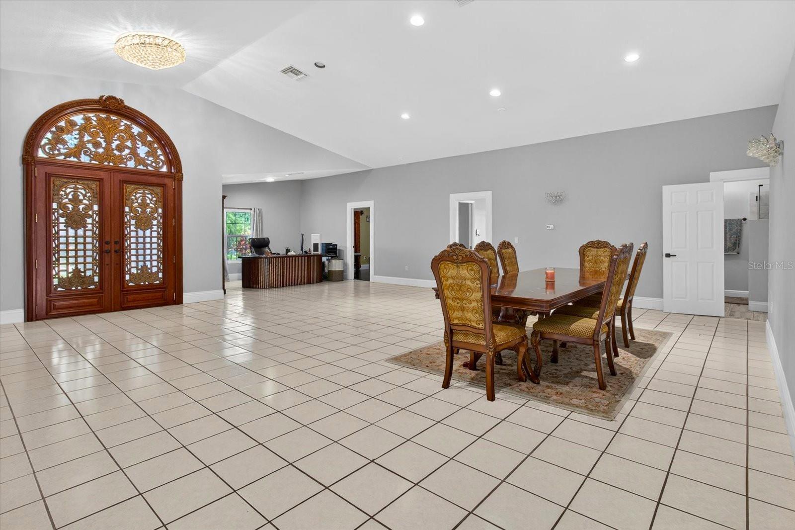 3238 CULLENDALE DR, TAMPA, FL, 33618