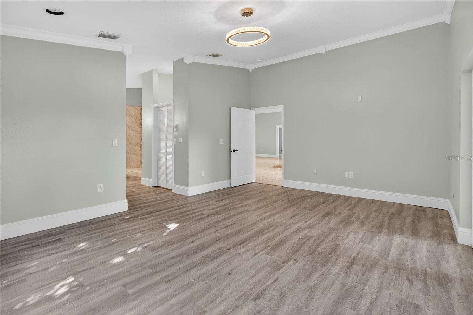 3238 CULLENDALE DR, TAMPA, FL, 33618