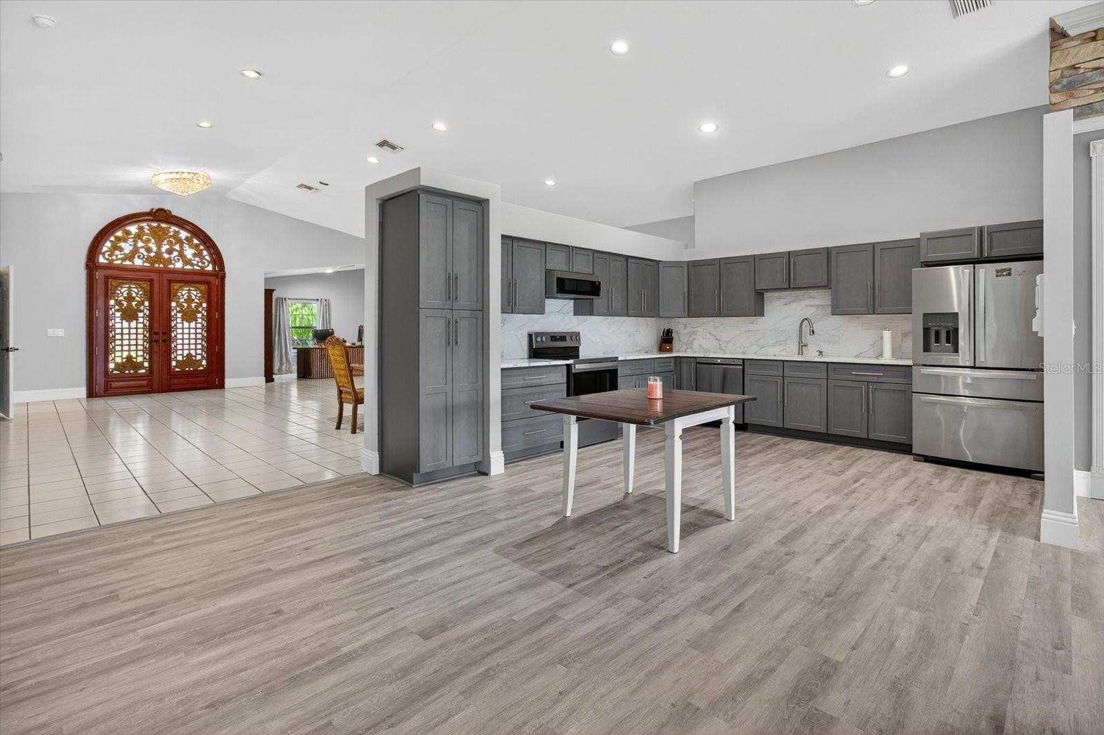 3238 CULLENDALE DR, TAMPA, FL, 33618