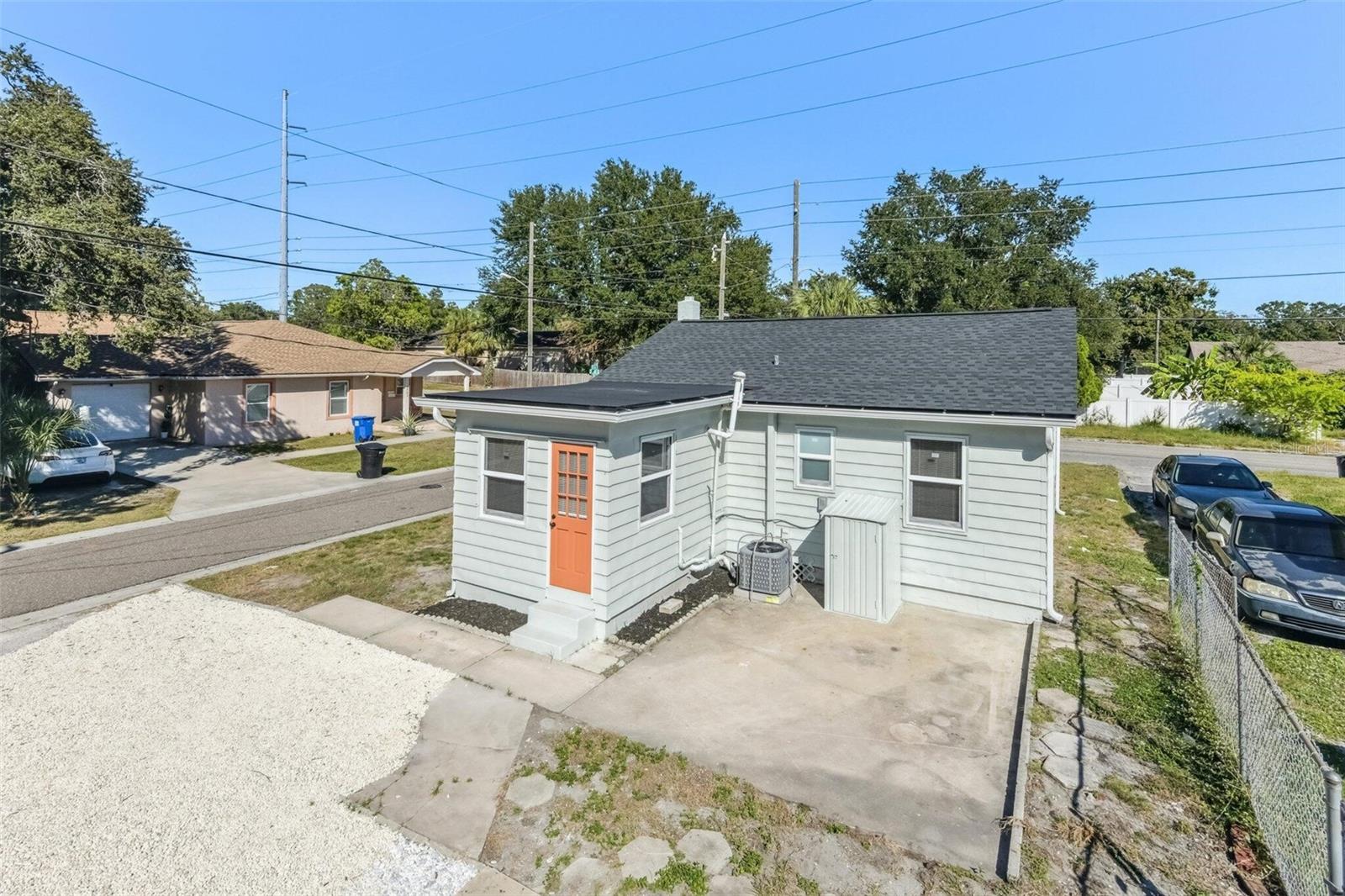 2001 37TH ST S, ST PETERSBURG, FL, 33711