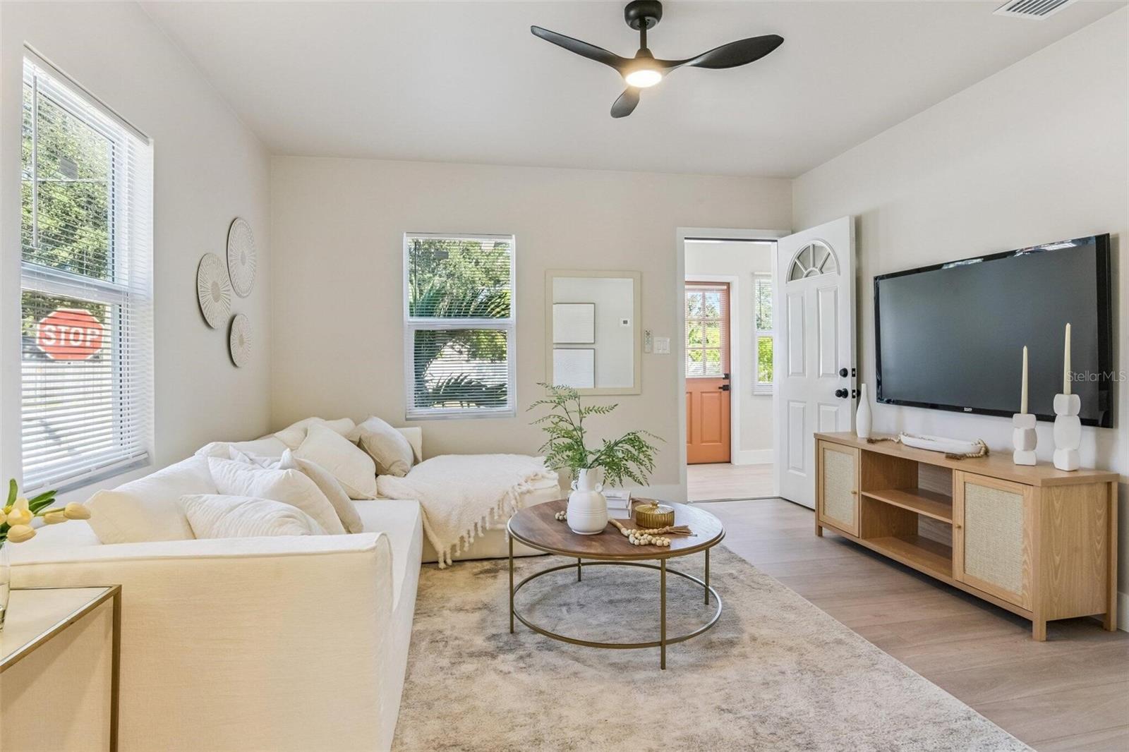 2001 37TH ST S, ST PETERSBURG, FL, 33711