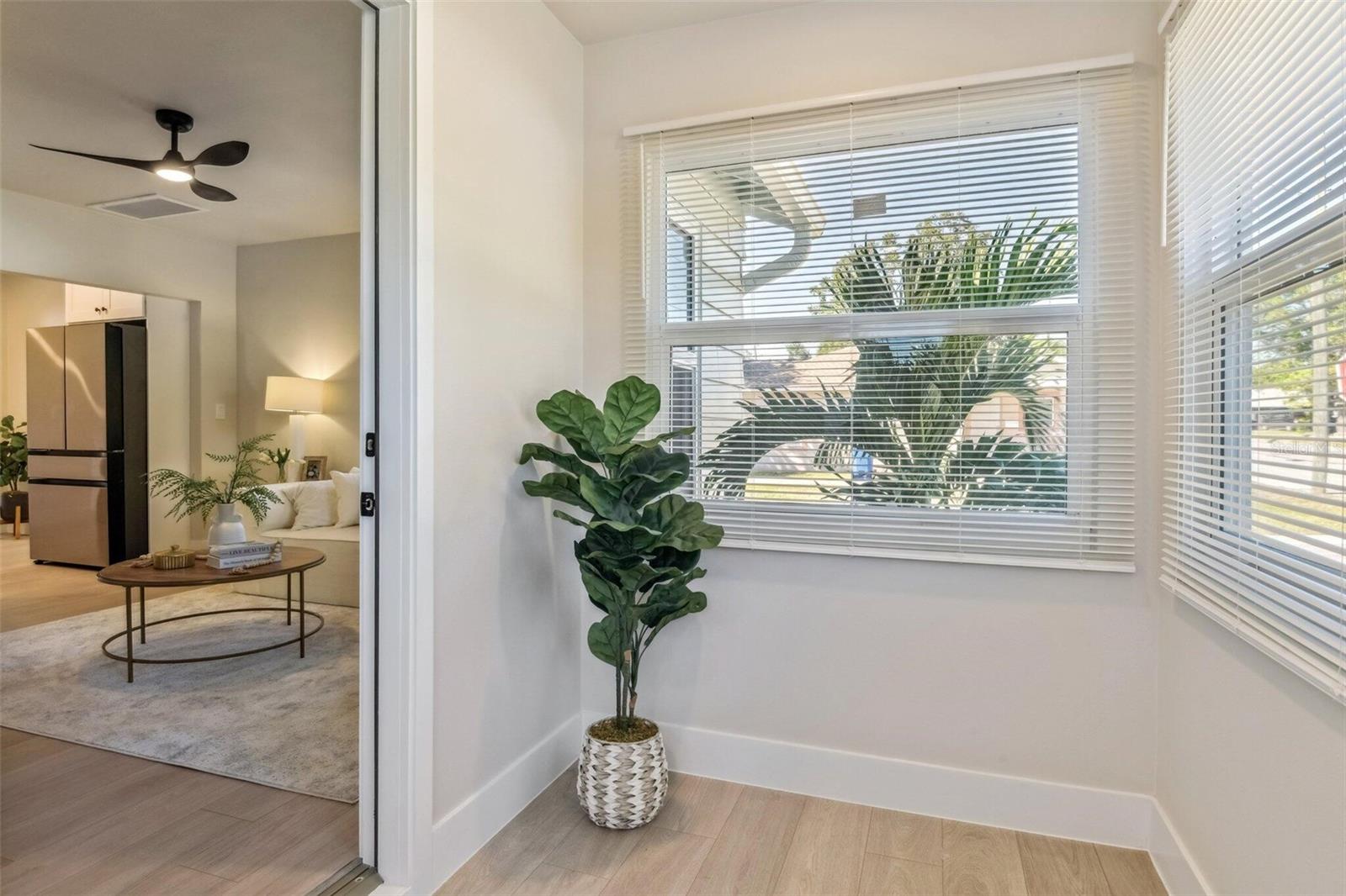 2001 37TH ST S, ST PETERSBURG, FL, 33711