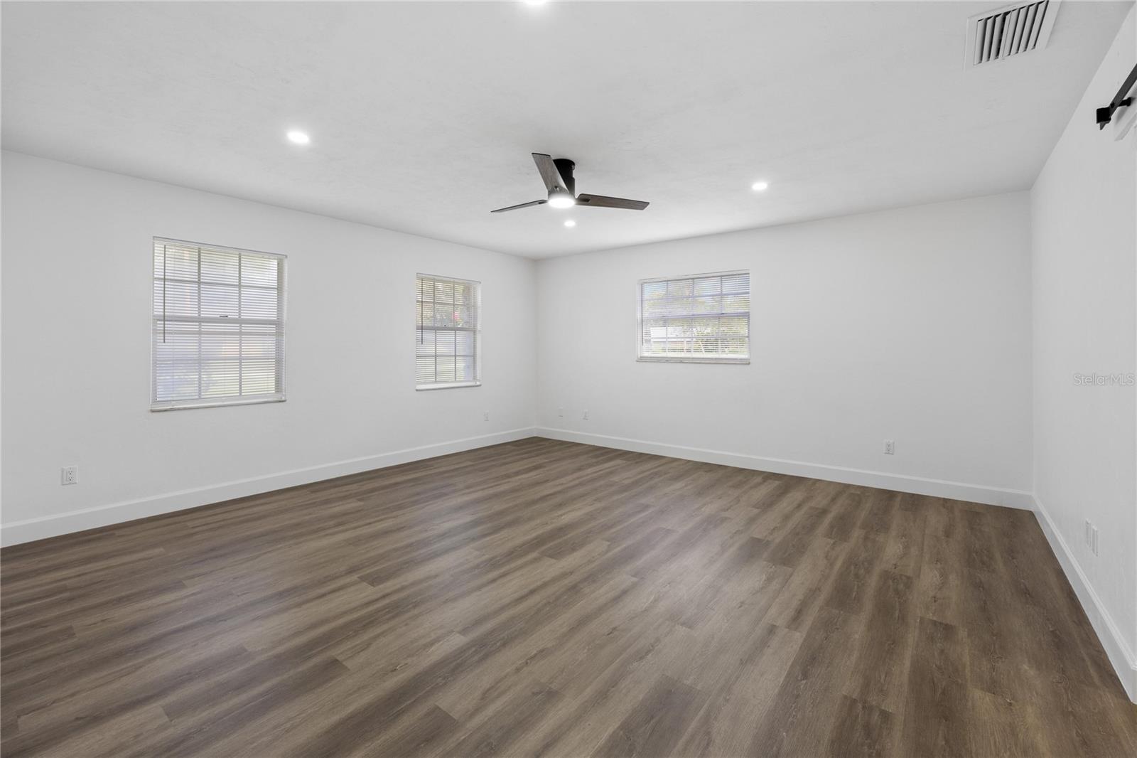 327 SE 50TH AVE, OCALA, FL, 34471