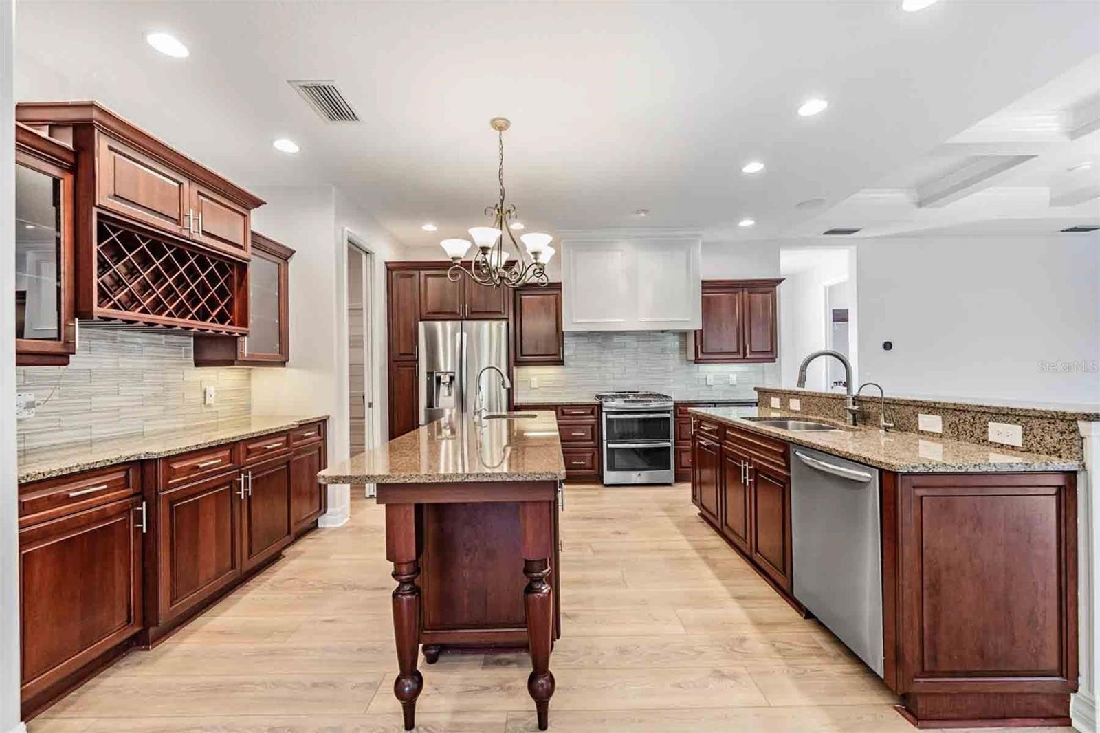 7900 UMBRELLA PINE WAY, SARASOTA, FL, 34241