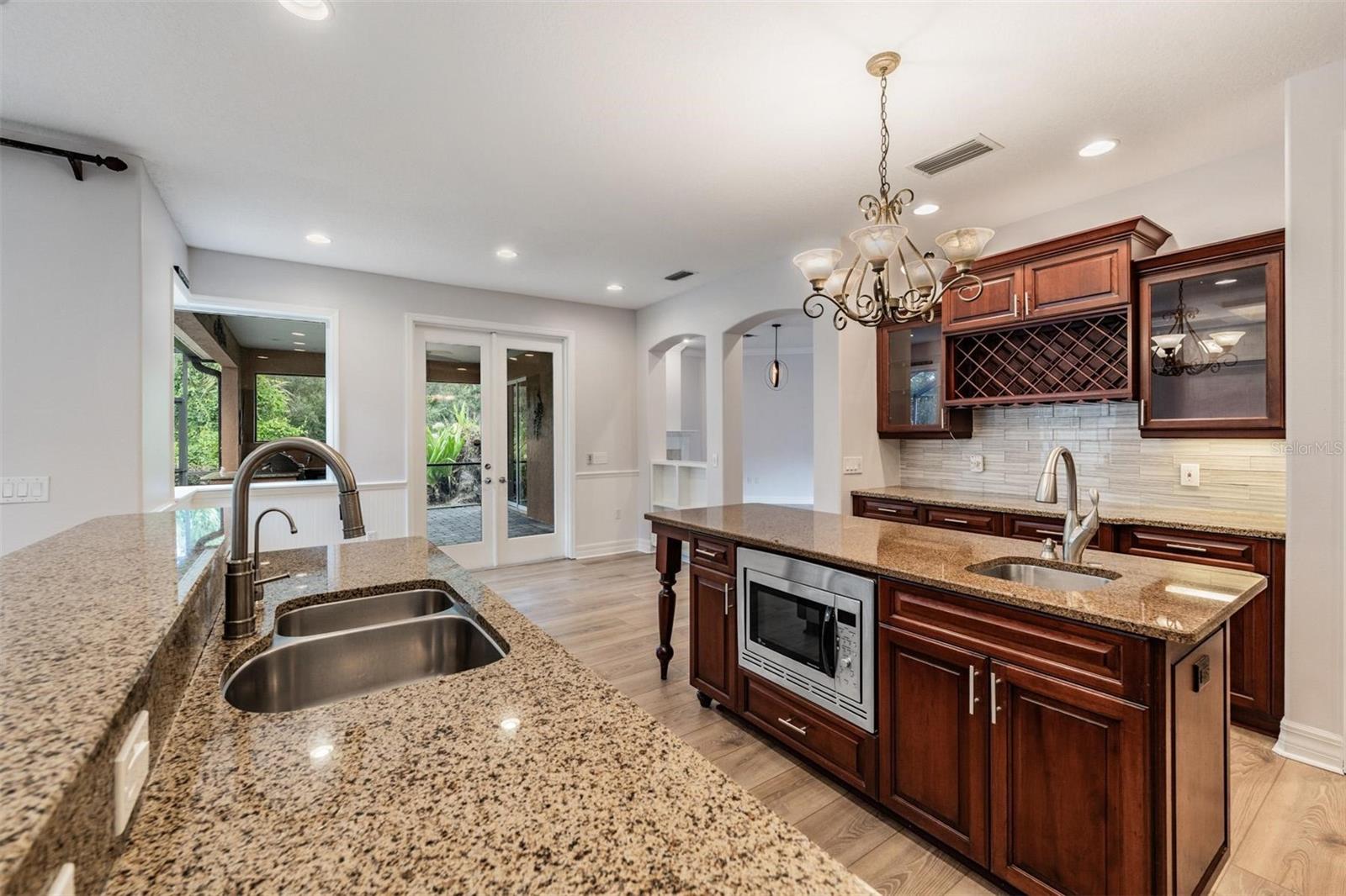 7900 UMBRELLA PINE WAY, SARASOTA, FL, 34241