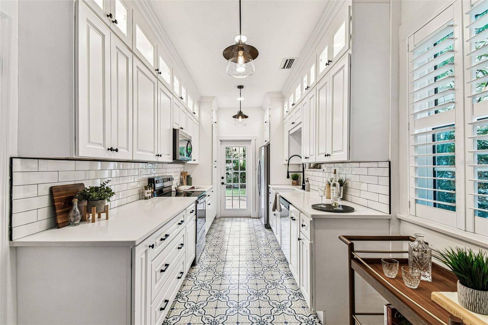 3214 W SAN MIGUEL ST, TAMPA, FL, 33629