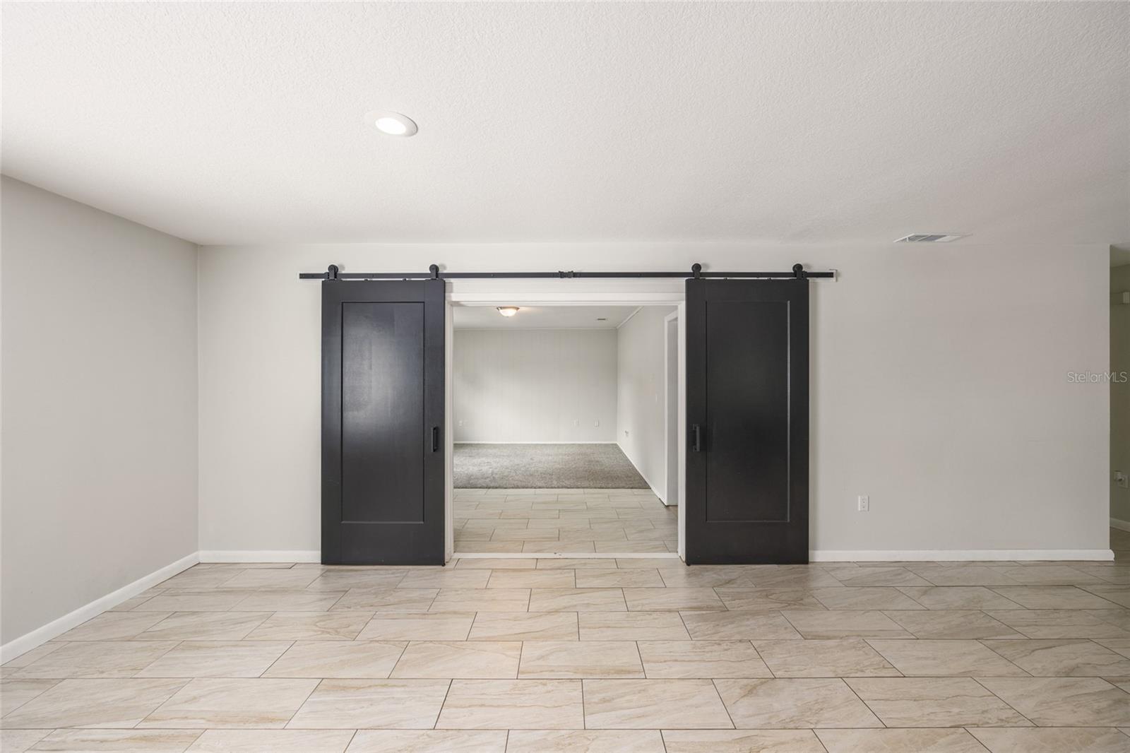 934 POINT VIEW LN, LAKELAND, FL, 33813