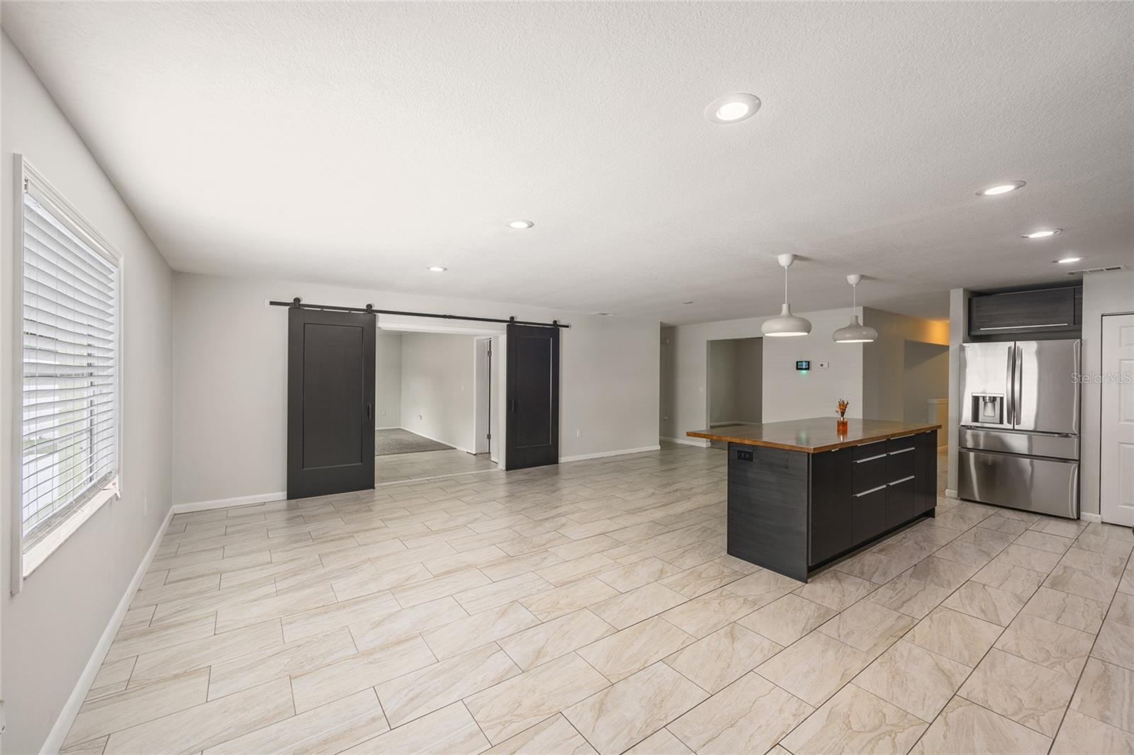 934 POINT VIEW LN, LAKELAND, FL, 33813