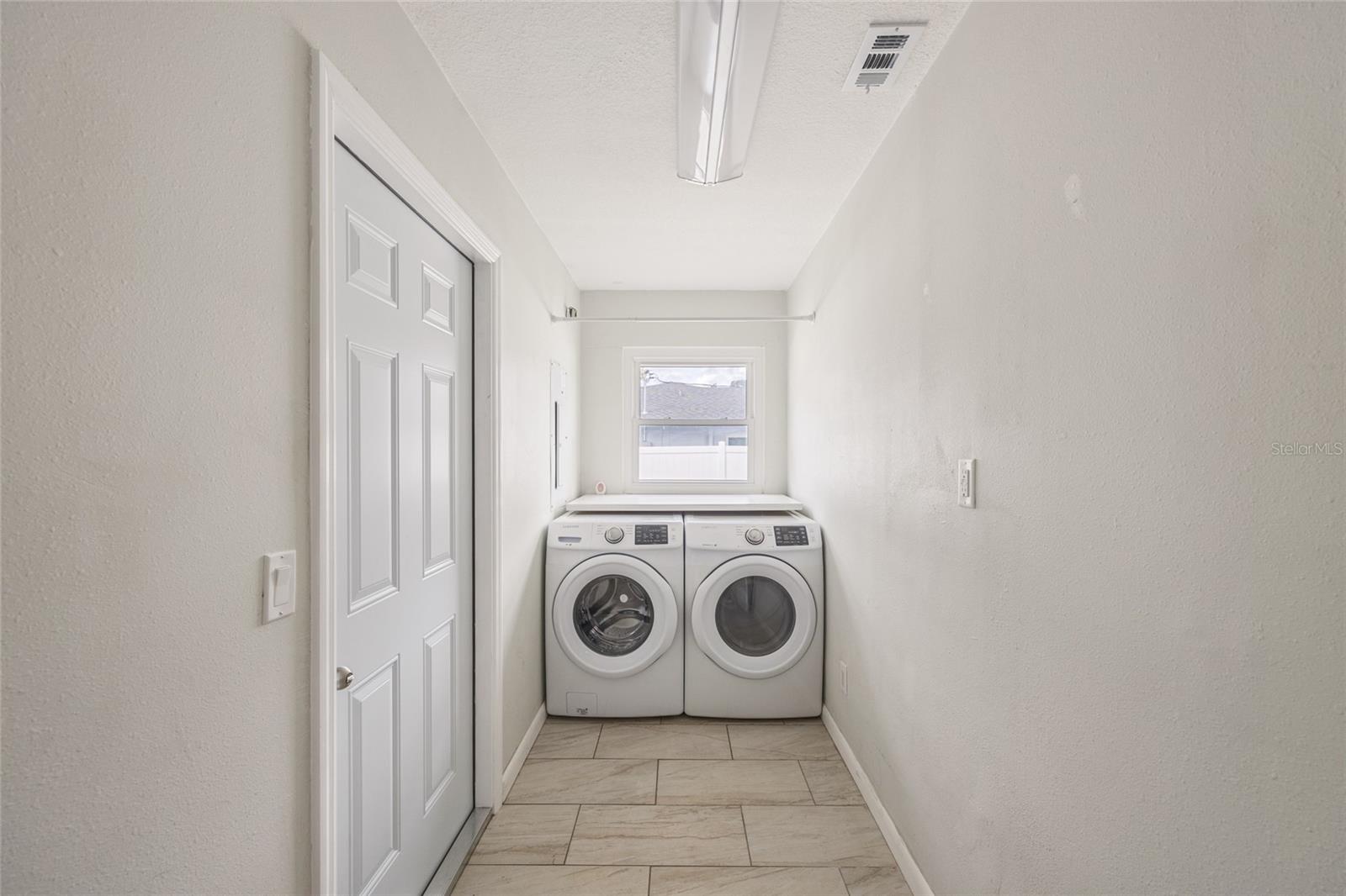 934 POINT VIEW LN, LAKELAND, FL, 33813