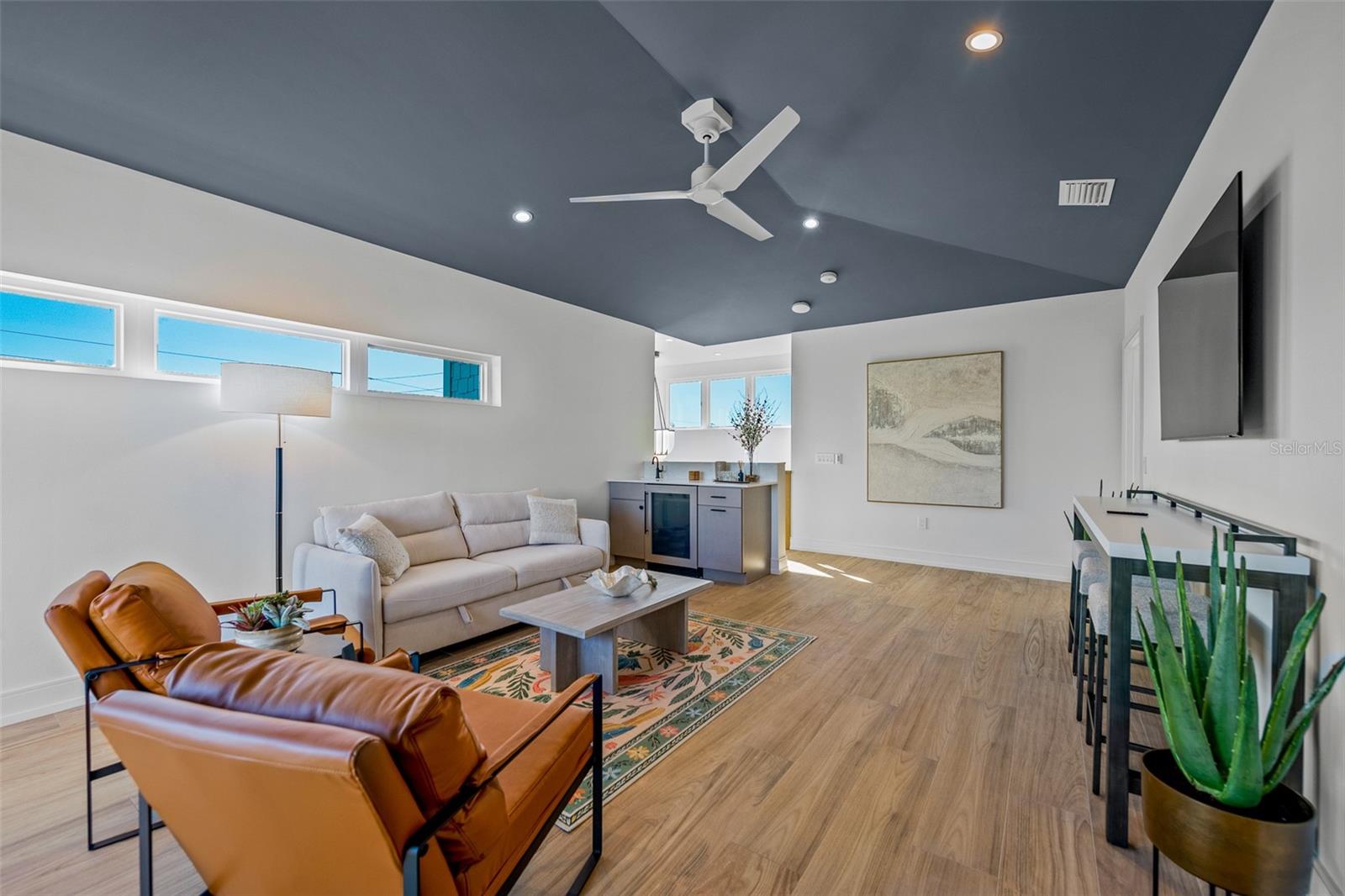 A4667829 Property Photo