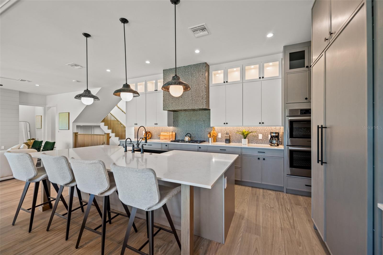 A4667829 Property Photo