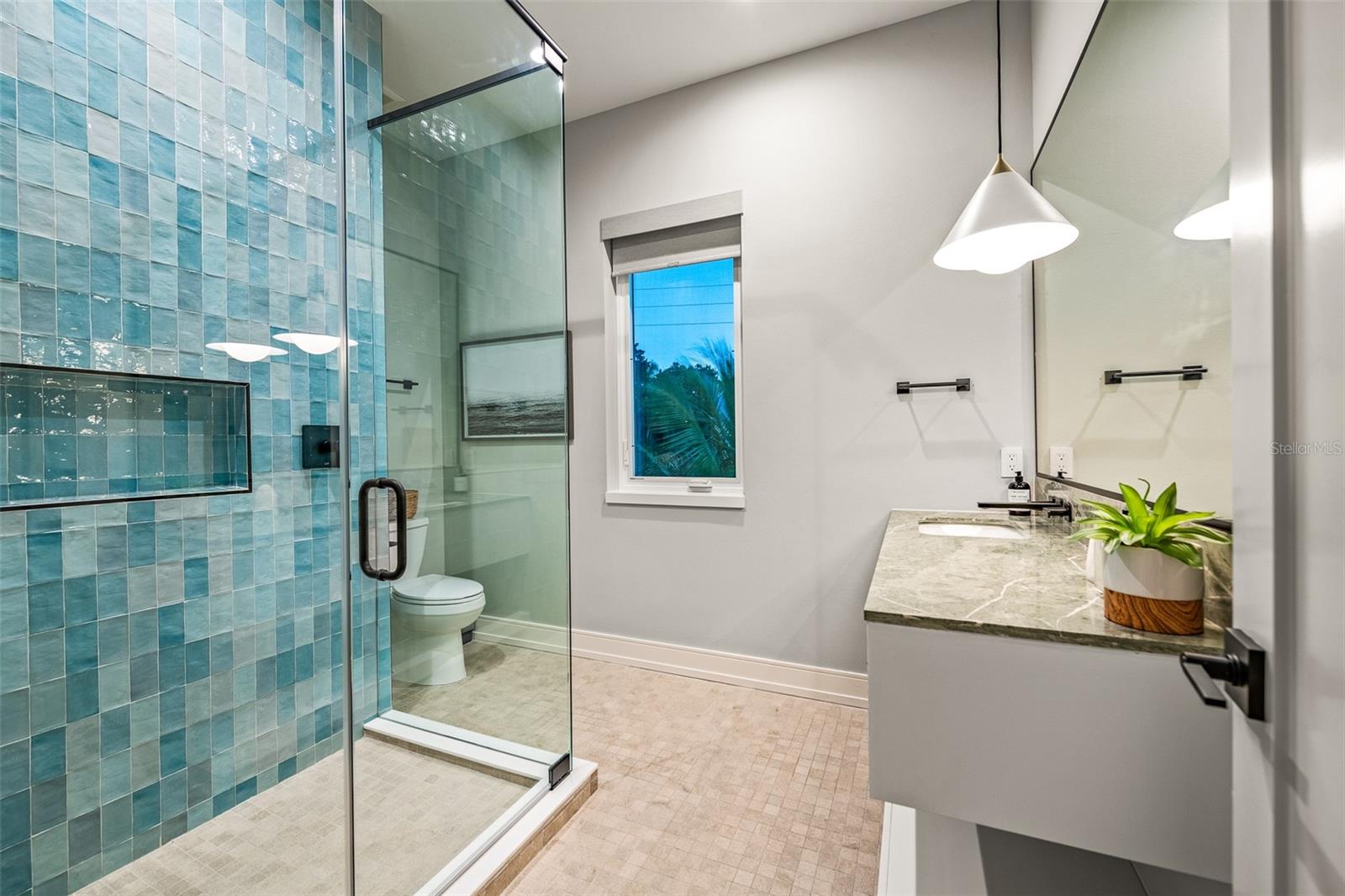 A4667829 Property Photo