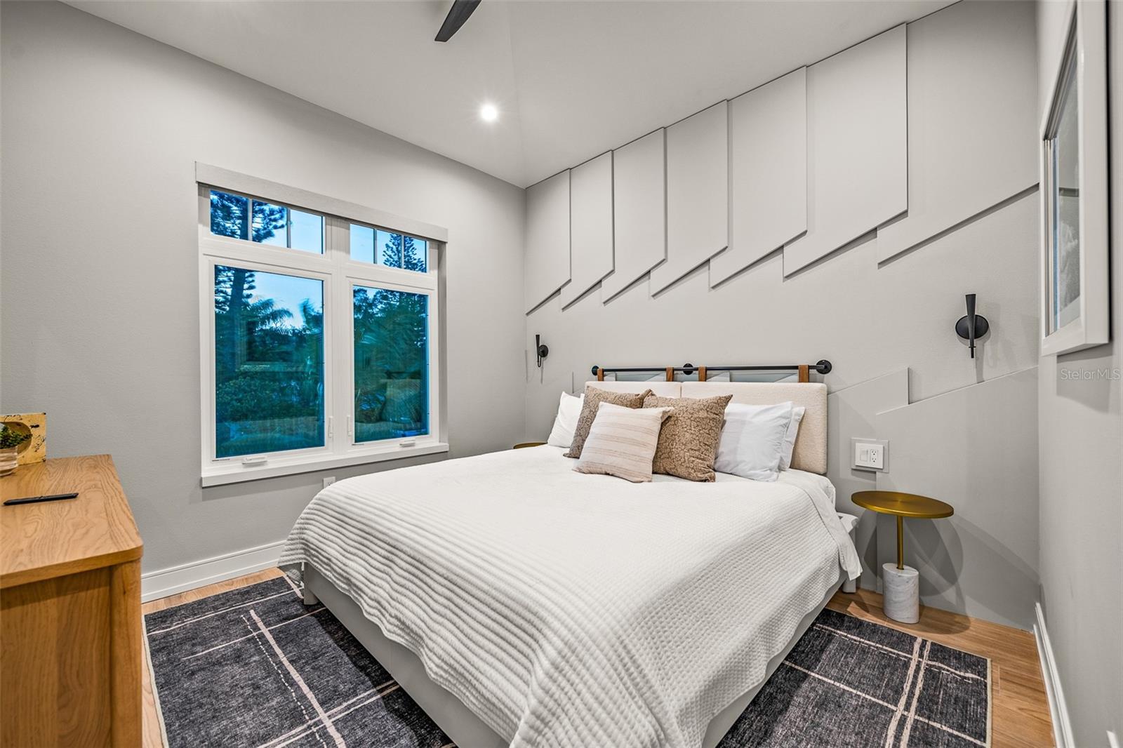 A4667829 Property Photo