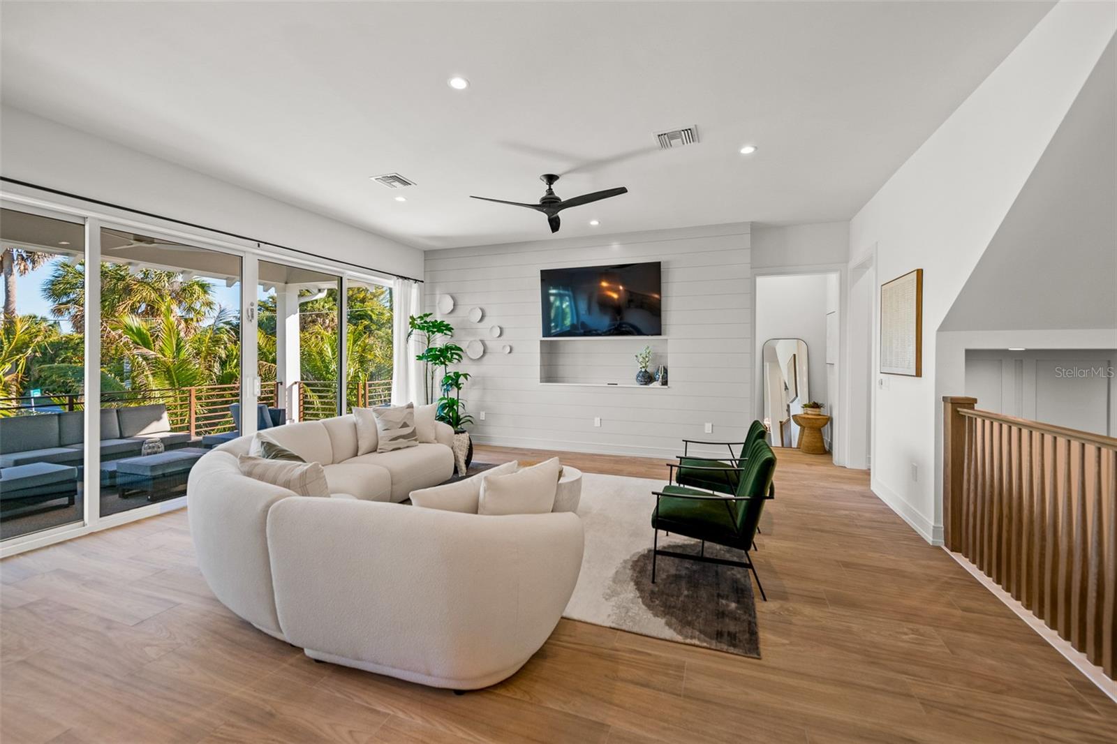 A4667829 Property Photo